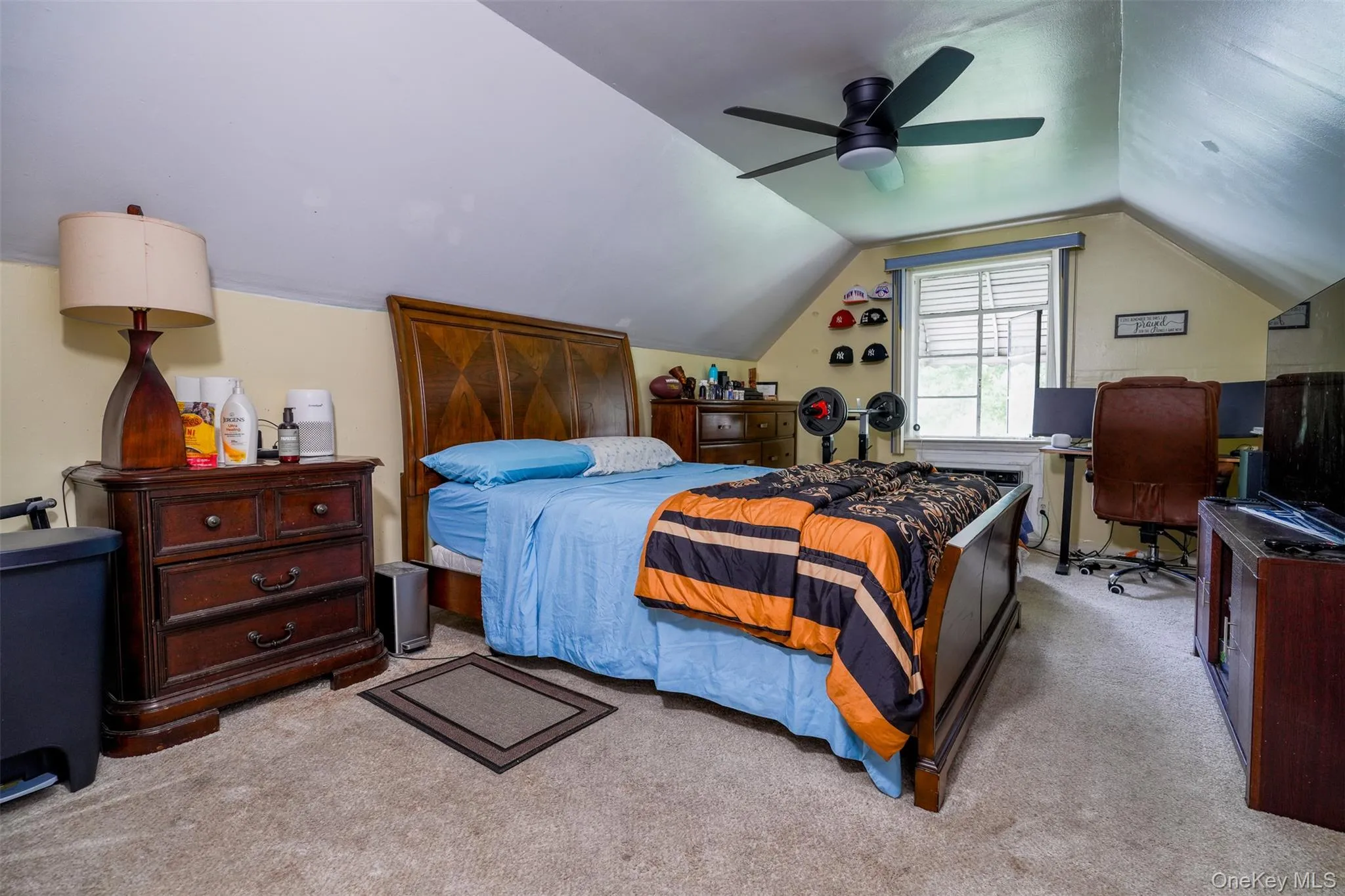 83-15 253rd Street, New York, NY, 4 Bedrooms Bedrooms, 8 Rooms Rooms,3 BathroomsBathrooms,Residential,For Rent,253rd,0,1047421 83-15 253rd Street, New York, NY, 4 Bedrooms Bedrooms, 8 Rooms Rooms,3 BathroomsBathrooms,Residential,For Rent,253rd,0,1047421