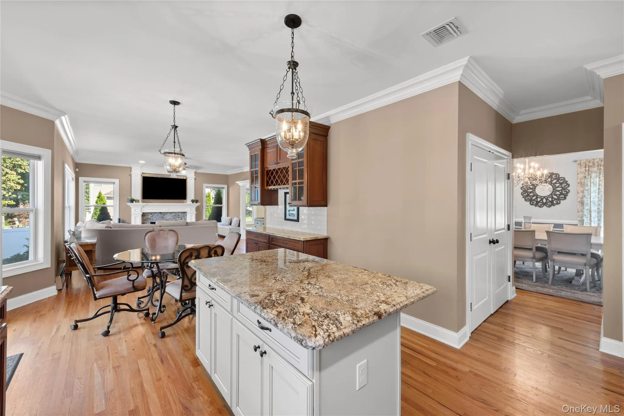 9 Valerie Court, Brookhaven, NY, 4 Bedrooms Bedrooms, 8 Rooms Rooms,2 BathroomsBathrooms,Residential,For Rent,Valerie,0,1047422 9 Valerie Court, Brookhaven, NY, 4 Bedrooms Bedrooms, 8 Rooms Rooms,2 BathroomsBathrooms,Residential,For Rent,Valerie,0,1047422