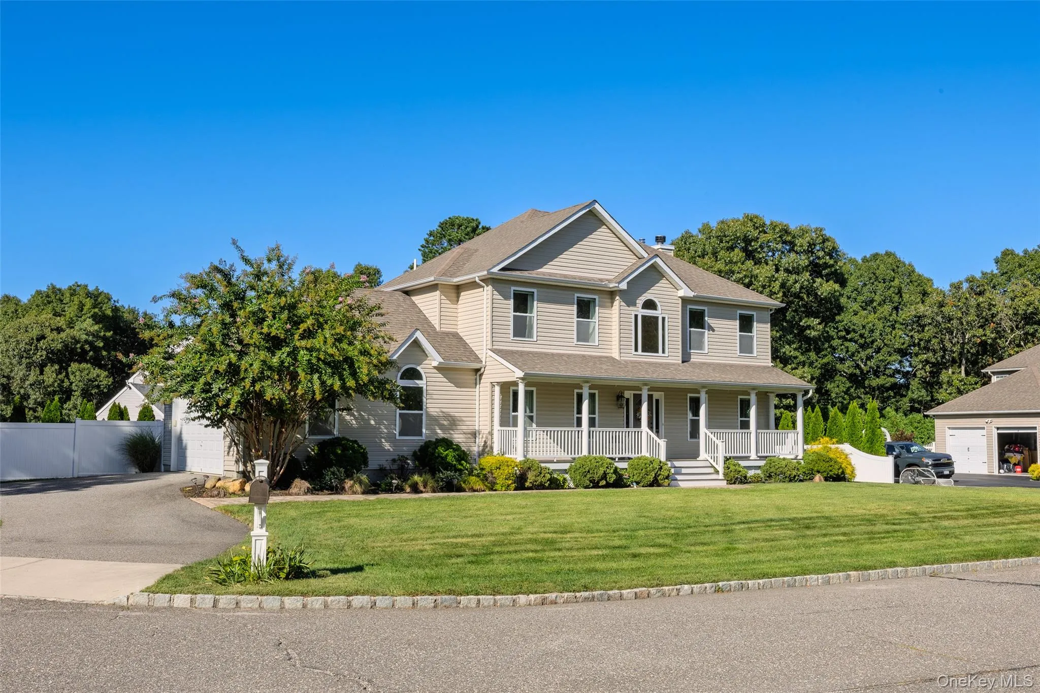9 Valerie Court, Brookhaven, NY, 4 Bedrooms Bedrooms, 8 Rooms Rooms,2 BathroomsBathrooms,Residential,For Rent,Valerie,0,1047422 9 Valerie Court, Brookhaven, NY, 4 Bedrooms Bedrooms, 8 Rooms Rooms,2 BathroomsBathrooms,Residential,For Rent,Valerie,0,1047422