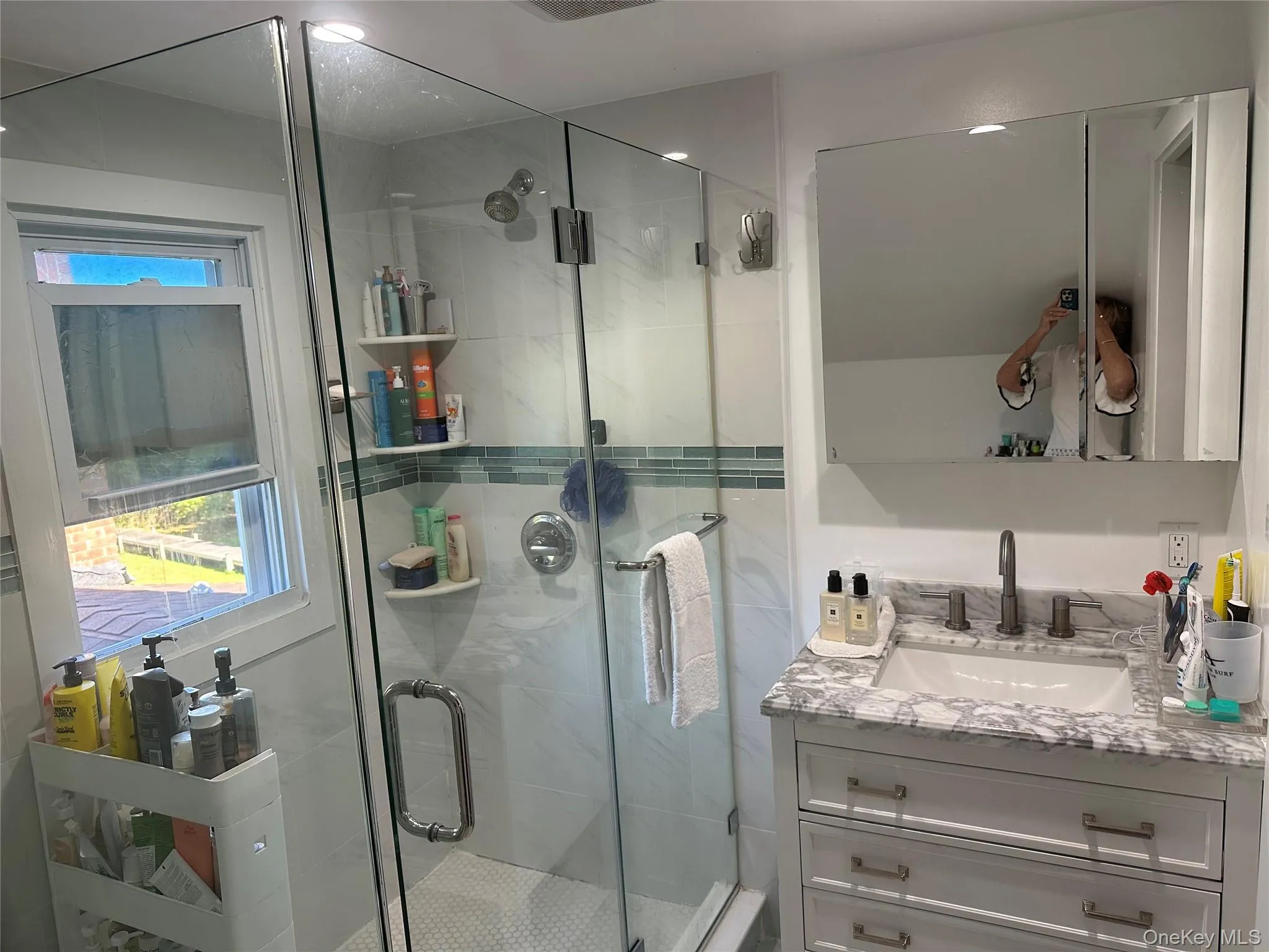 970 Main Street, Riverhead, NY, 3 Bedrooms Bedrooms, 7 Rooms Rooms,1 BathroomBathrooms,Residential,For Rent,Main,0,1047424 970 Main Street, Riverhead, NY, 3 Bedrooms Bedrooms, 7 Rooms Rooms,1 BathroomBathrooms,Residential,For Rent,Main,0,1047424