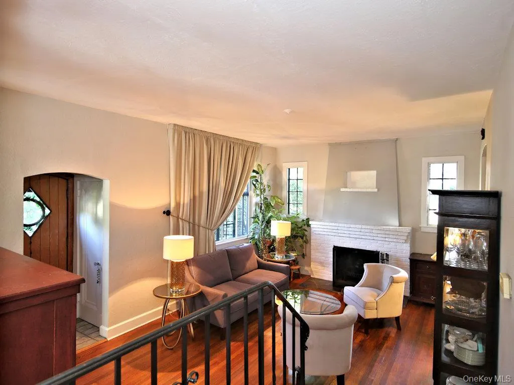 1315 Langdon Lane, Mamaroneck, NY, 3 Bedrooms Bedrooms, 6 Rooms Rooms,2 BathroomsBathrooms,Residential,For Rent,Langdon,0,1047430 1315 Langdon Lane, Mamaroneck, NY, 3 Bedrooms Bedrooms, 6 Rooms Rooms,2 BathroomsBathrooms,Residential,For Rent,Langdon,0,1047430