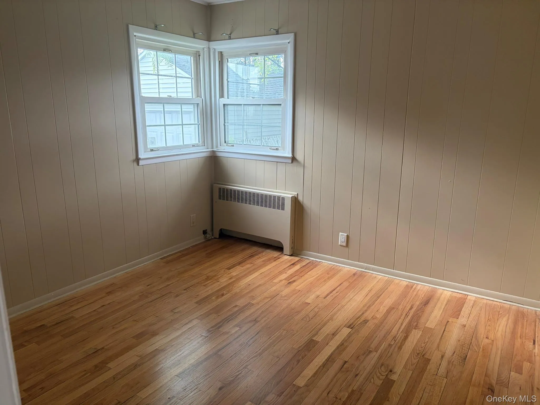 243 Lee Avenue, Oyster Bay, NY, 4 Bedroom Bedrooms, 8 Room Rooms,3 BathroomBathrooms,Residential Lease,For Rent,Lee,0,1047433 243 Lee Avenue, Oyster Bay, NY, 4 Bedroom Bedrooms, 8 Room Rooms,3 BathroomBathrooms,Residential Lease,For Rent,Lee,0,1047433