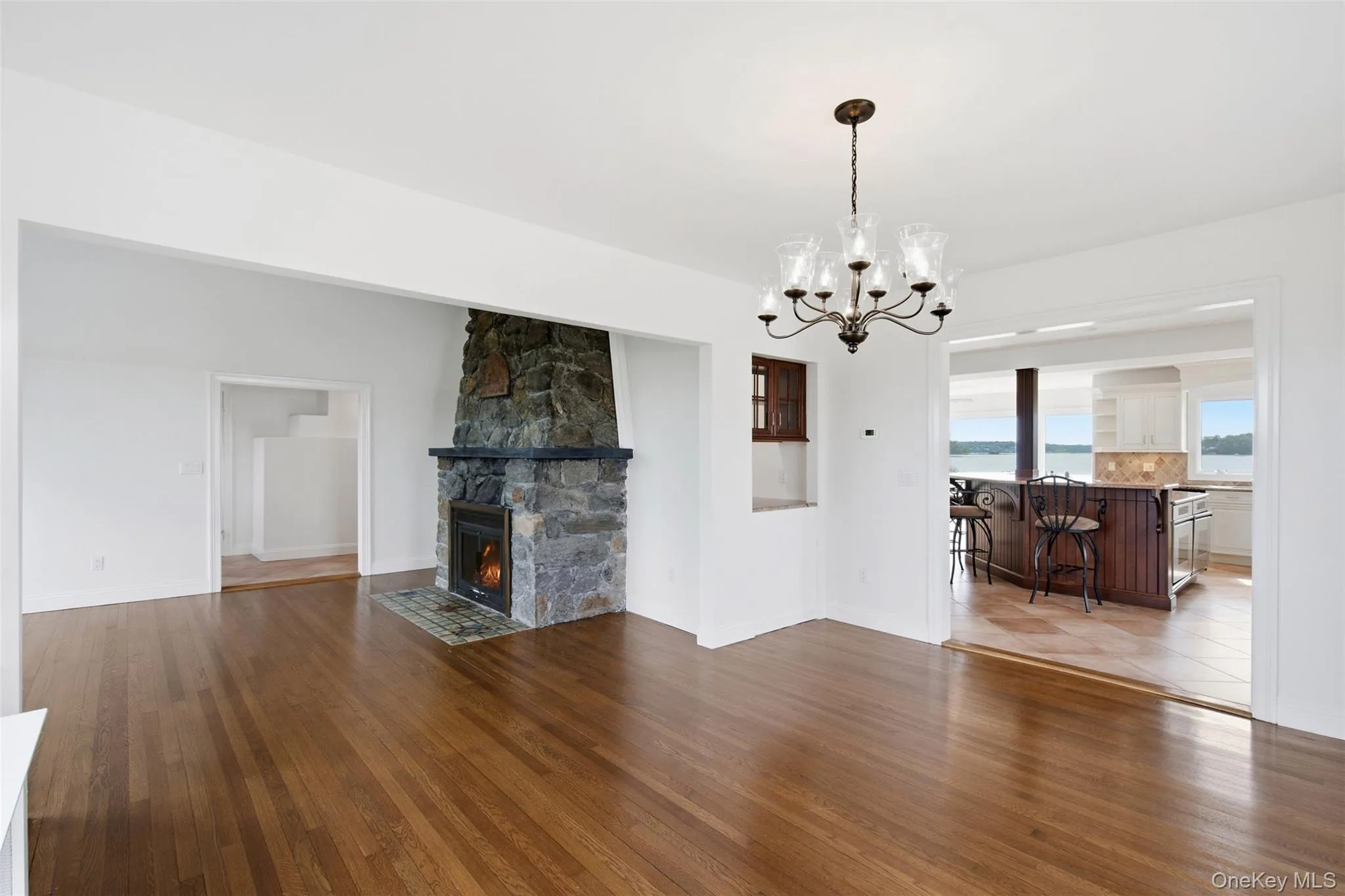 391 Asharoken Avenue, Huntington, NY, 4 Bedrooms Bedrooms, 10 Rooms Rooms,3 BathroomsBathrooms,Residential,For Rent,Asharoken,0,1047435 391 Asharoken Avenue, Huntington, NY, 4 Bedrooms Bedrooms, 10 Rooms Rooms,3 BathroomsBathrooms,Residential,For Rent,Asharoken,0,1047435