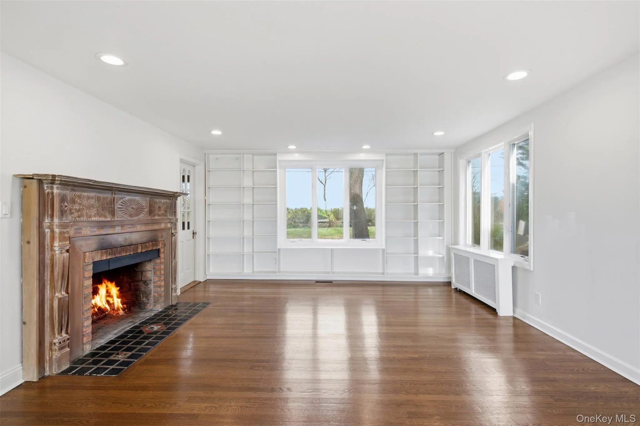 391 Asharoken Avenue, Huntington, NY, 4 Bedrooms Bedrooms, 10 Rooms Rooms,3 BathroomsBathrooms,Residential,For Rent,Asharoken,0,1047435 391 Asharoken Avenue, Huntington, NY, 4 Bedrooms Bedrooms, 10 Rooms Rooms,3 BathroomsBathrooms,Residential,For Rent,Asharoken,0,1047435