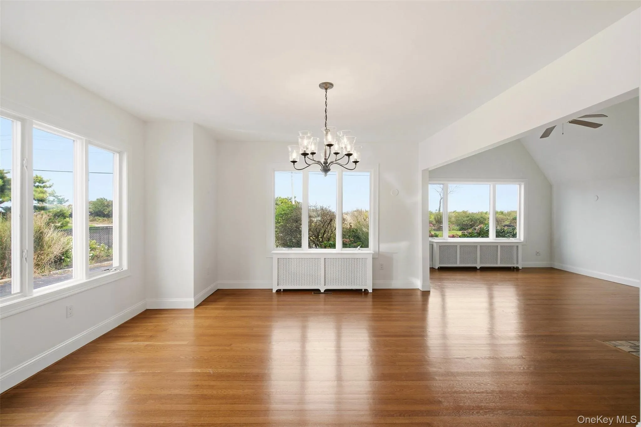 Plenty of room for entertaining Plenty of room for entertaining