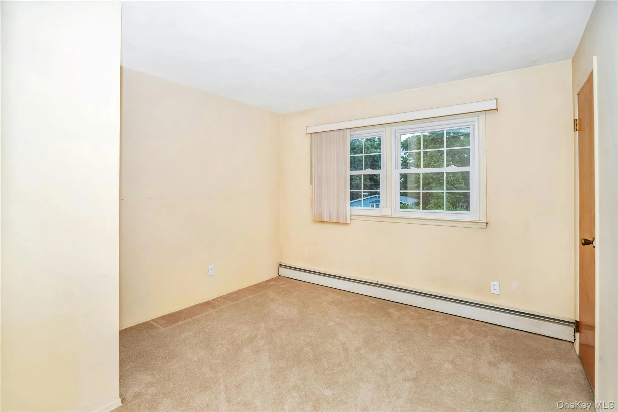 416 Old Country Road, Babylon, NY, 4 Bedrooms Bedrooms, 12 Rooms Rooms,2 BathroomsBathrooms,Residential,For Rent,Old Country,0,1047436 416 Old Country Road, Babylon, NY, 4 Bedrooms Bedrooms, 12 Rooms Rooms,2 BathroomsBathrooms,Residential,For Rent,Old Country,0,1047436