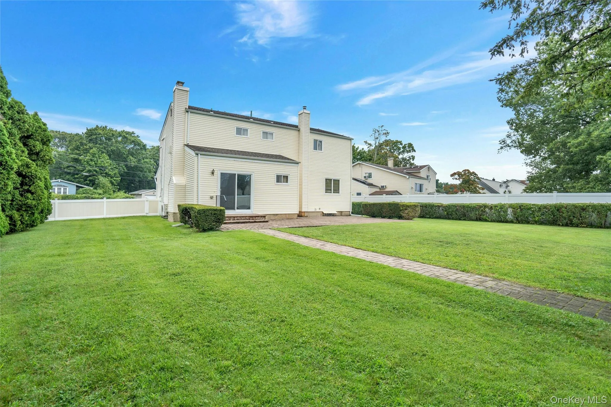 416 Old Country Road, Babylon, NY, 4 Bedrooms Bedrooms, 12 Rooms Rooms,2 BathroomsBathrooms,Residential,For Rent,Old Country,0,1047436 416 Old Country Road, Babylon, NY, 4 Bedrooms Bedrooms, 12 Rooms Rooms,2 BathroomsBathrooms,Residential,For Rent,Old Country,0,1047436