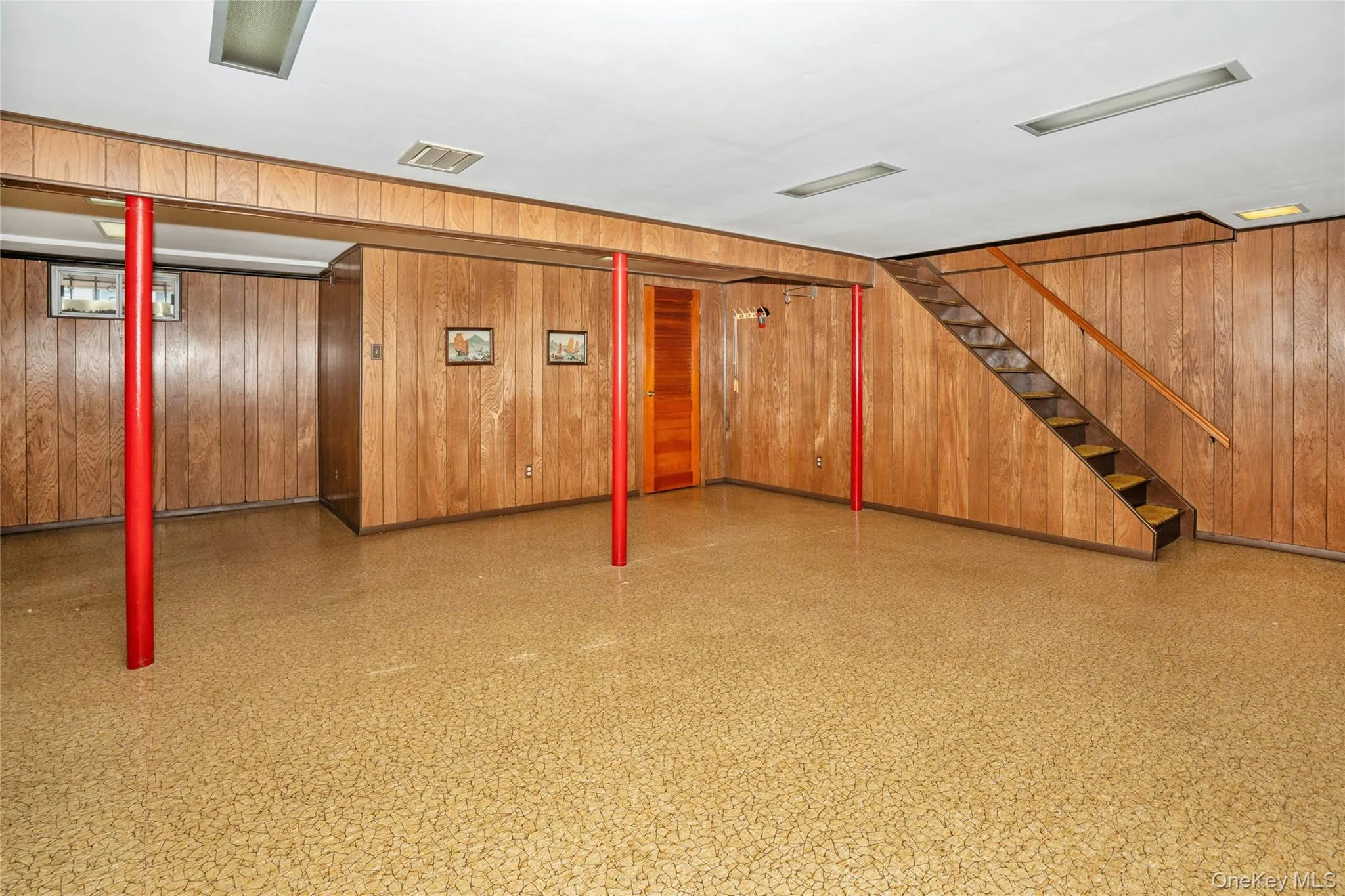 416 Old Country Road, Babylon, NY, 4 Bedrooms Bedrooms, 12 Rooms Rooms,2 BathroomsBathrooms,Residential,For Rent,Old Country,0,1047436 416 Old Country Road, Babylon, NY, 4 Bedrooms Bedrooms, 12 Rooms Rooms,2 BathroomsBathrooms,Residential,For Rent,Old Country,0,1047436