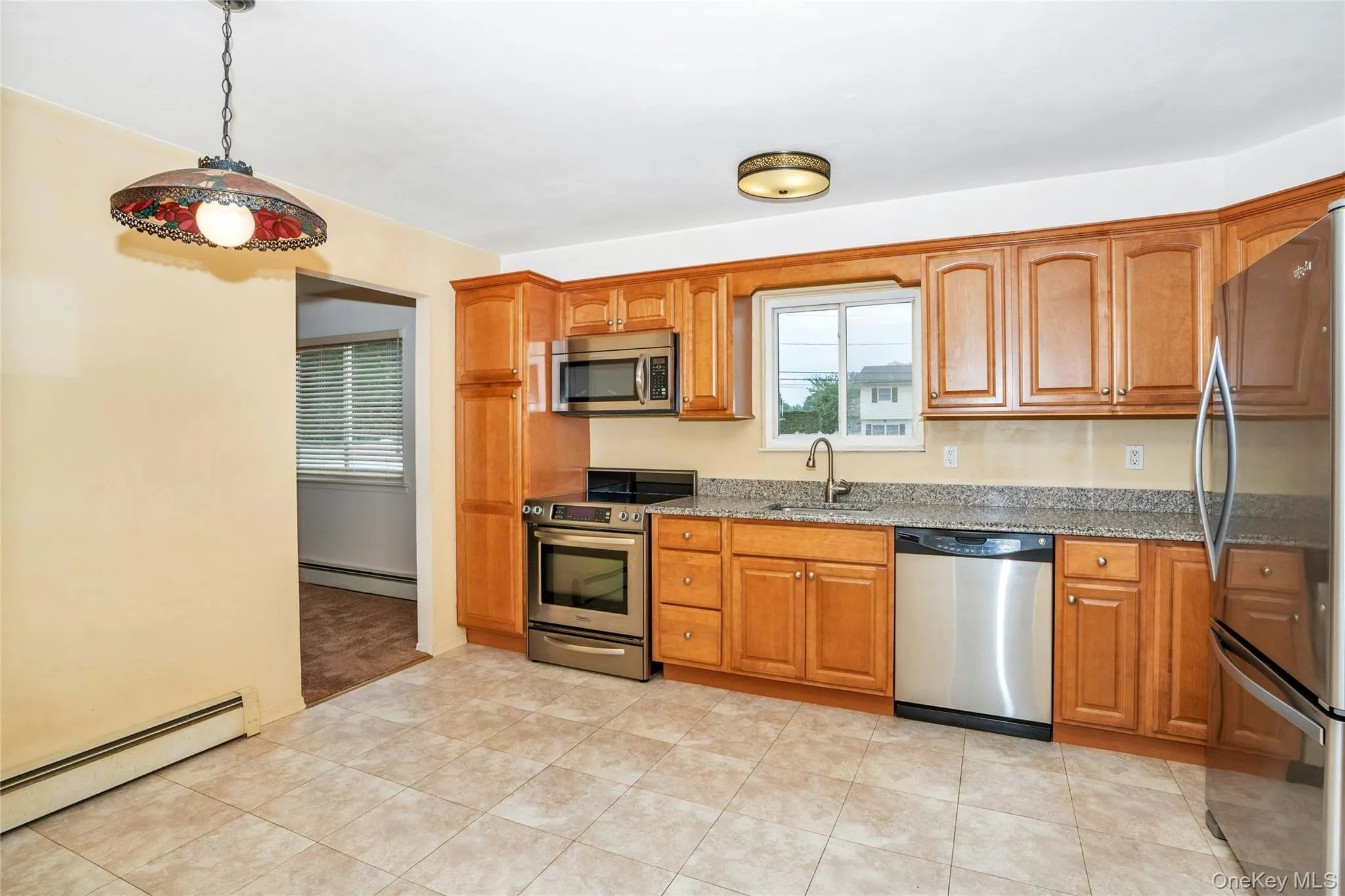 416 Old Country Road, Babylon, NY, 4 Bedrooms Bedrooms, 12 Rooms Rooms,2 BathroomsBathrooms,Residential,For Rent,Old Country,0,1047436 416 Old Country Road, Babylon, NY, 4 Bedrooms Bedrooms, 12 Rooms Rooms,2 BathroomsBathrooms,Residential,For Rent,Old Country,0,1047436