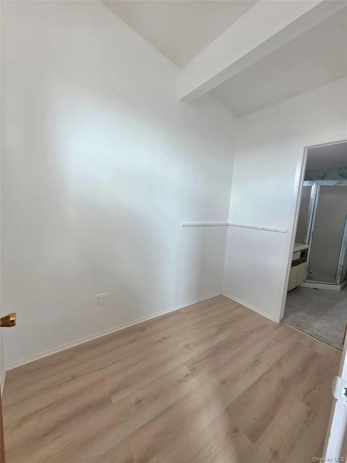 153-14 83rd Street, New York, NY, 3 Bedrooms Bedrooms, 9 Rooms Rooms,2 BathroomsBathrooms,Residential,For Rent,83rd,0,1047440 153-14 83rd Street, New York, NY, 3 Bedrooms Bedrooms, 9 Rooms Rooms,2 BathroomsBathrooms,Residential,For Rent,83rd,0,1047440