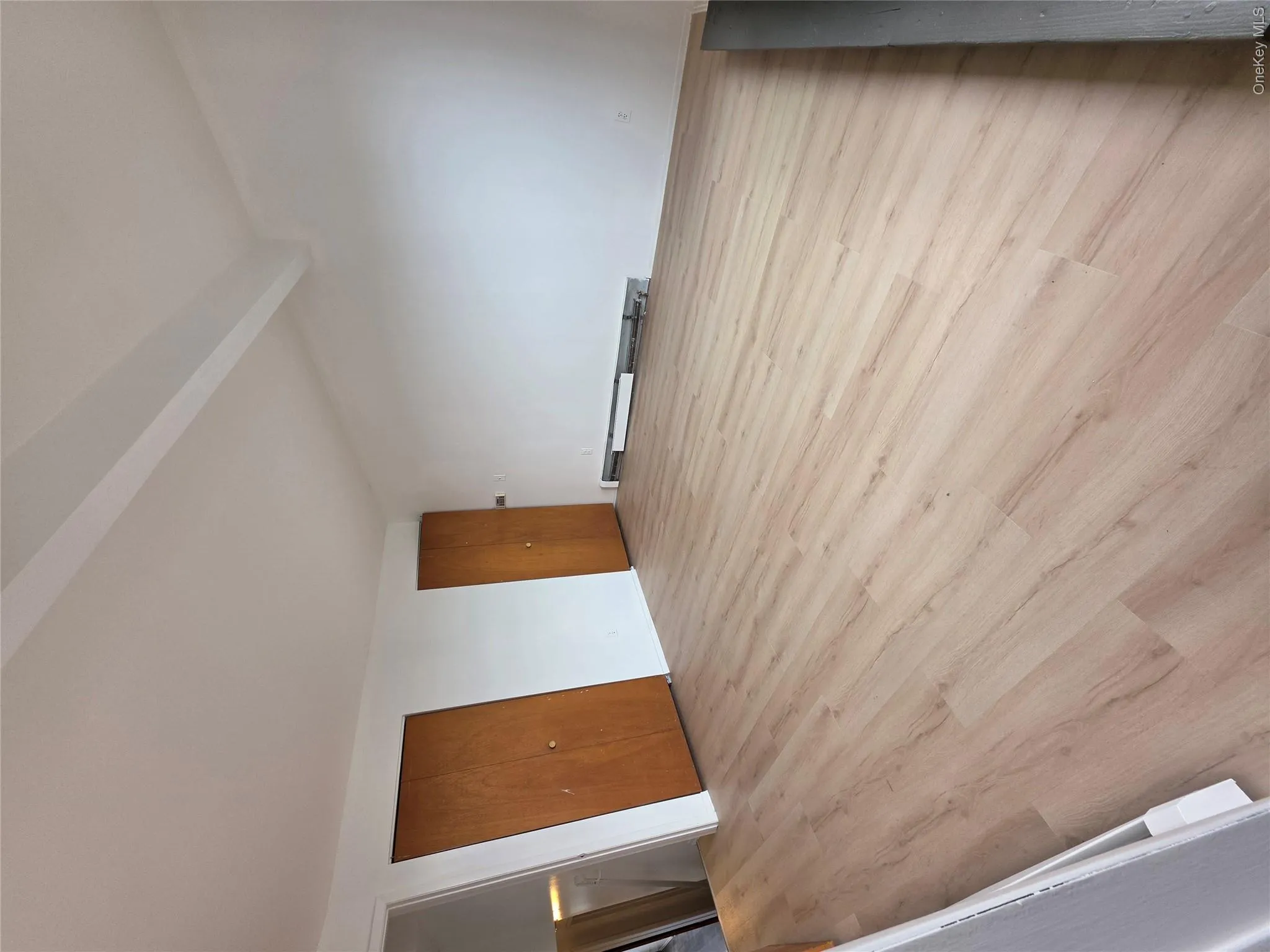 153-14 83rd Street, New York, NY, 3 Bedrooms Bedrooms, 9 Rooms Rooms,2 BathroomsBathrooms,Residential,For Rent,83rd,0,1047440 153-14 83rd Street, New York, NY, 3 Bedrooms Bedrooms, 9 Rooms Rooms,2 BathroomsBathrooms,Residential,For Rent,83rd,0,1047440