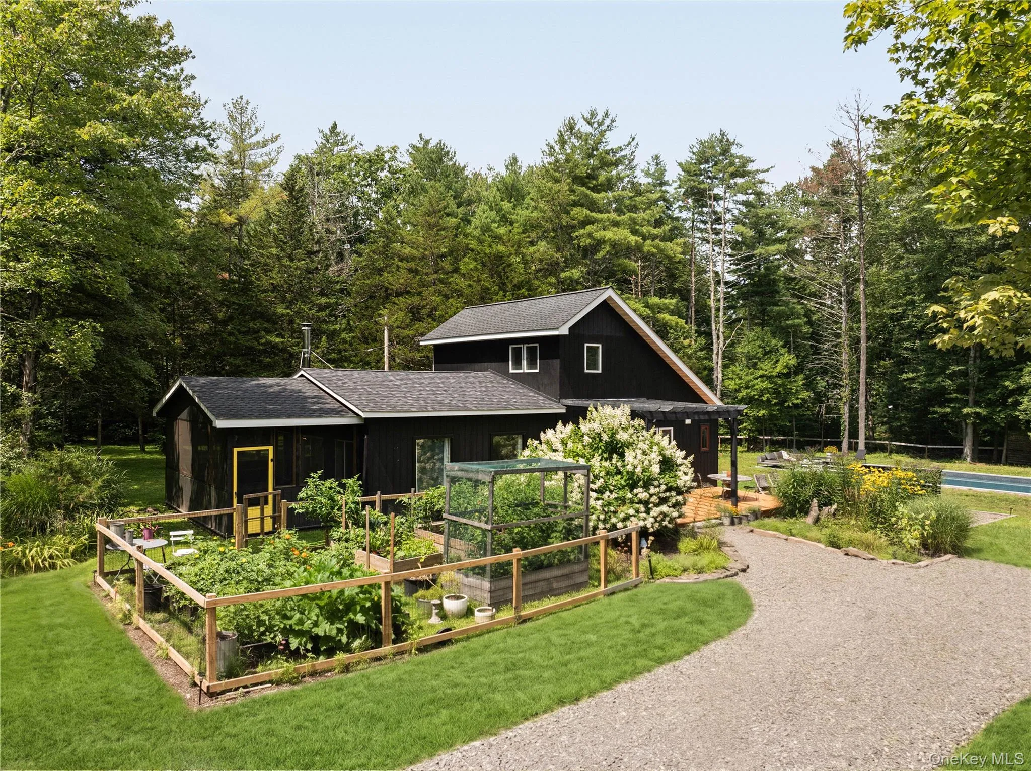 22 Old Ballpark Road, Kingston (town), NY, 2 Bedrooms Bedrooms, 7 Rooms Rooms,1 BathroomBathrooms,Residential,For Rent,Old Ballpark,0,1047441 22 Old Ballpark Road, Kingston (town), NY, 2 Bedrooms Bedrooms, 7 Rooms Rooms,1 BathroomBathrooms,Residential,For Rent,Old Ballpark,0,1047441