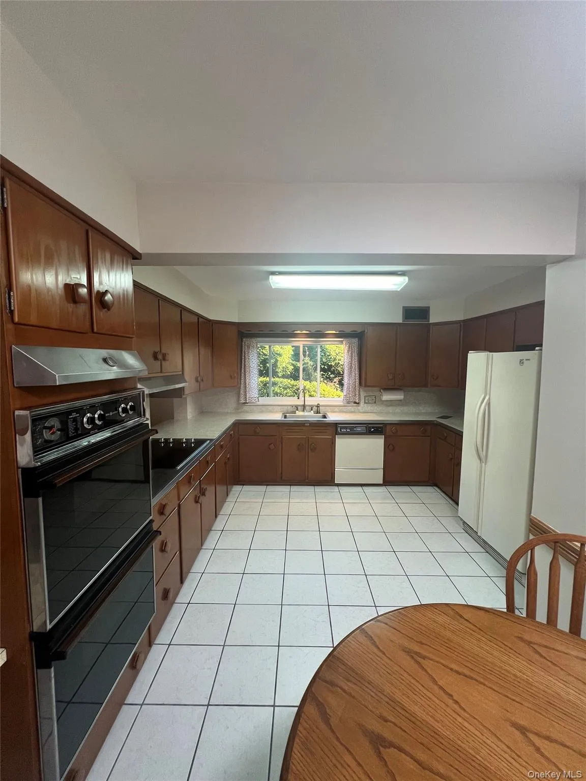 80 Roberts Lane, Yonkers, NY, 4 Bedrooms Bedrooms, 7 Rooms Rooms,2 BathroomsBathrooms,Residential,For Rent,Roberts,0,1047445 80 Roberts Lane, Yonkers, NY, 4 Bedrooms Bedrooms, 7 Rooms Rooms,2 BathroomsBathrooms,Residential,For Rent,Roberts,0,1047445