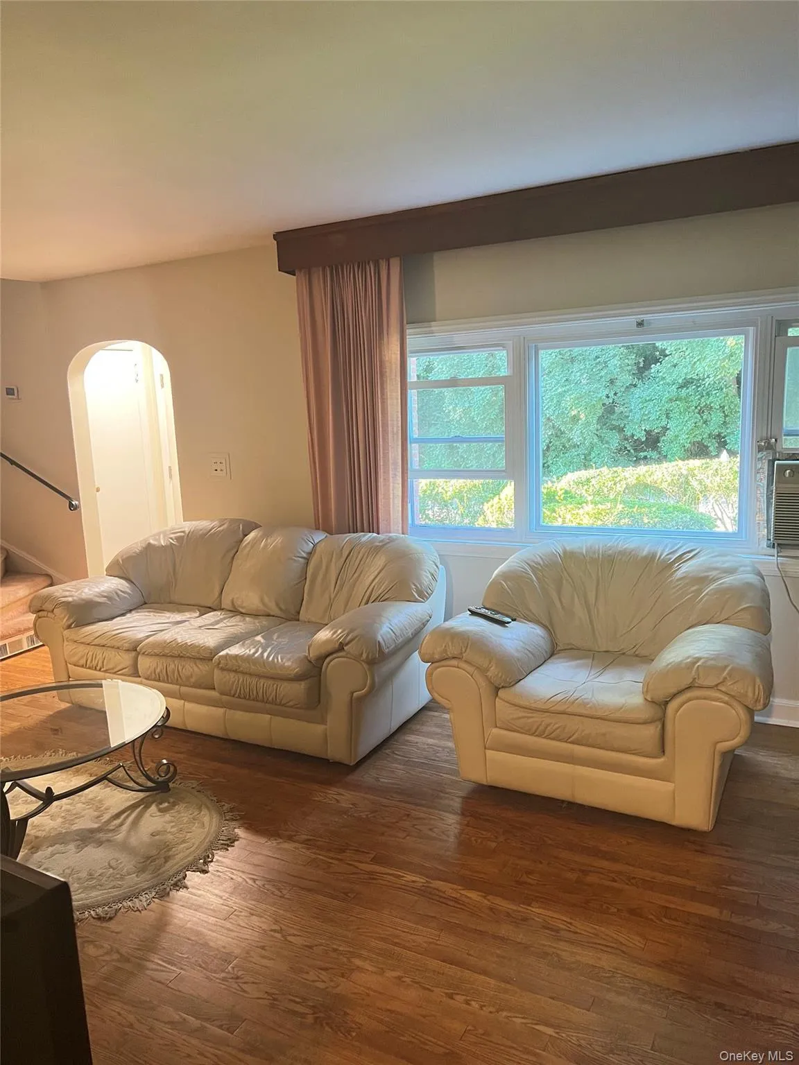 80 Roberts Lane, Yonkers, NY, 4 Bedrooms Bedrooms, 7 Rooms Rooms,2 BathroomsBathrooms,Residential,For Rent,Roberts,0,1047445 80 Roberts Lane, Yonkers, NY, 4 Bedrooms Bedrooms, 7 Rooms Rooms,2 BathroomsBathrooms,Residential,For Rent,Roberts,0,1047445