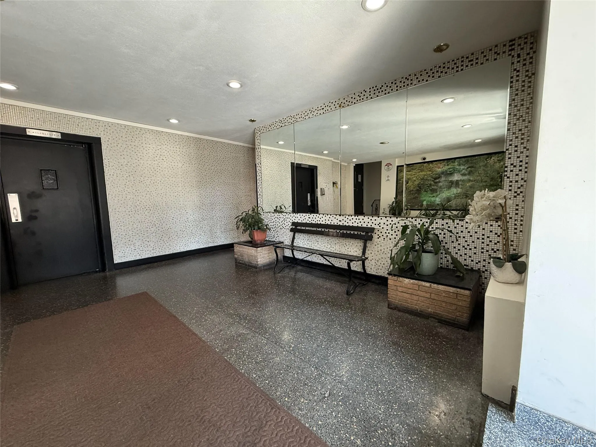 Welcoming building entrance foyer. Welcoming building entrance foyer.