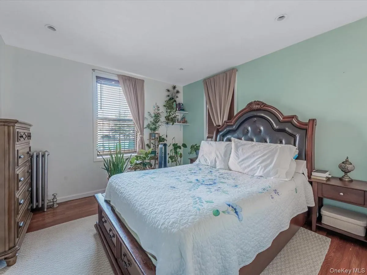 9524 Fort Hamilton Parkway, New York, NY, 1 Bedroom Bedrooms, 4 Rooms Rooms,1 BathroomBathrooms,Residential,For Rent,Fort Hamilton,0,1047456 9524 Fort Hamilton Parkway, New York, NY, 1 Bedroom Bedrooms, 4 Rooms Rooms,1 BathroomBathrooms,Residential,For Rent,Fort Hamilton,0,1047456