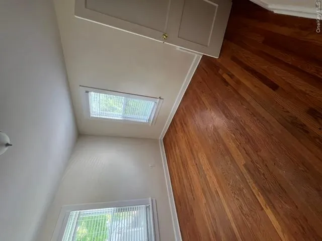 27 Washington Avenue, Ramapo, NY, 2 Bedrooms Bedrooms, 5 Rooms Rooms,1 BathroomBathrooms,Residential Lease,For Rent,Washington,0,1047457 27 Washington Avenue, Ramapo, NY, 2 Bedrooms Bedrooms, 5 Rooms Rooms,1 BathroomBathrooms,Residential Lease,For Rent,Washington,0,1047457