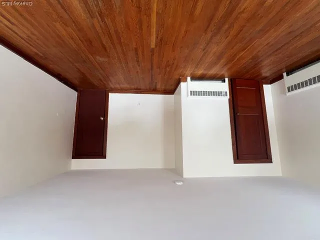 27 Washington Avenue, Ramapo, NY, 2 Bedrooms Bedrooms, 5 Rooms Rooms,1 BathroomBathrooms,Residential Lease,For Rent,Washington,0,1047457 27 Washington Avenue, Ramapo, NY, 2 Bedrooms Bedrooms, 5 Rooms Rooms,1 BathroomBathrooms,Residential Lease,For Rent,Washington,0,1047457