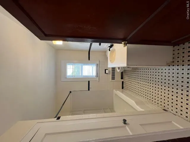 27 Washington Avenue, Ramapo, NY, 2 Bedrooms Bedrooms, 5 Rooms Rooms,1 BathroomBathrooms,Residential Lease,For Rent,Washington,0,1047457 27 Washington Avenue, Ramapo, NY, 2 Bedrooms Bedrooms, 5 Rooms Rooms,1 BathroomBathrooms,Residential Lease,For Rent,Washington,0,1047457