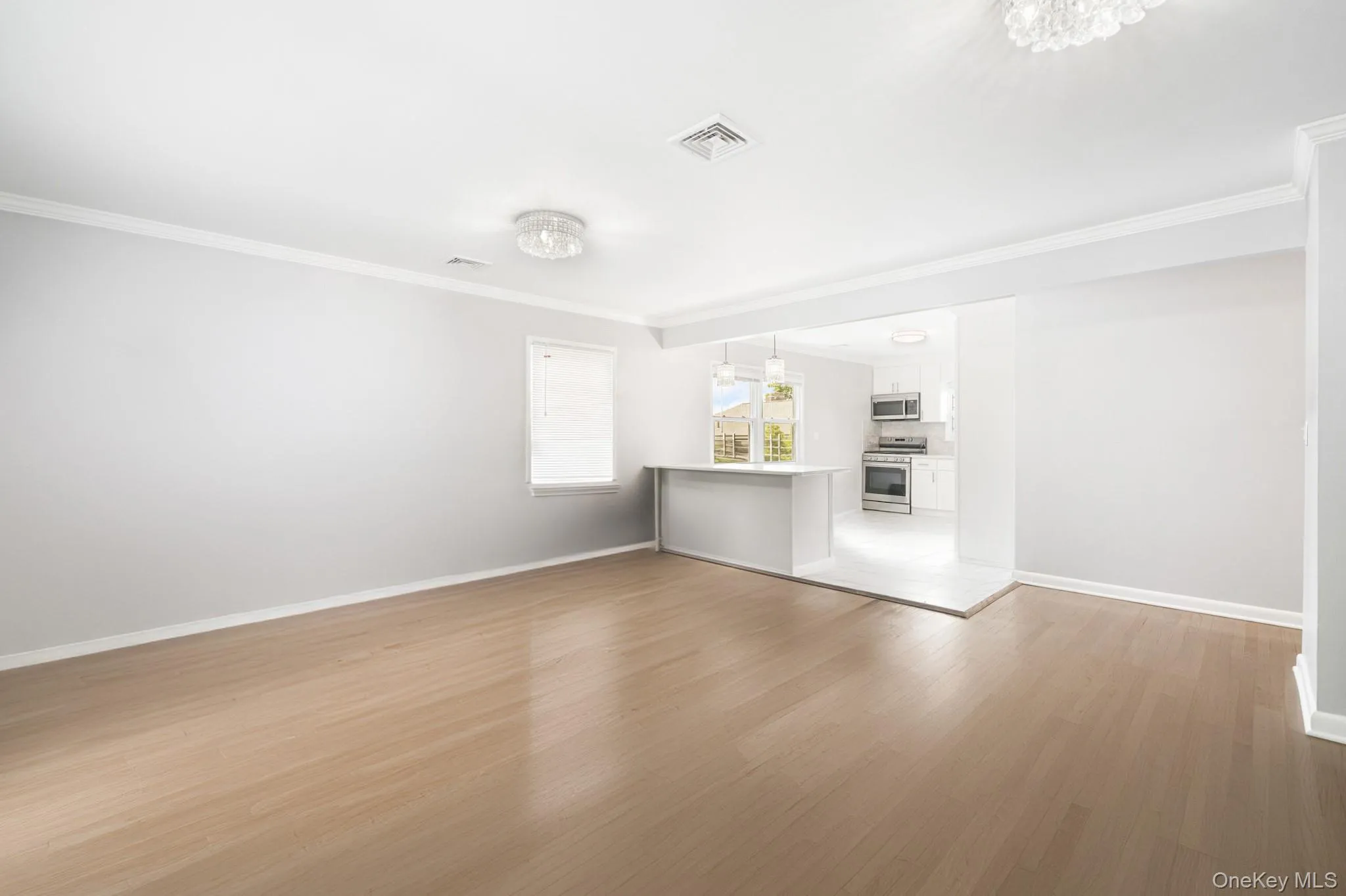 51 Bradley Street, Greenburgh, NY, 3 Bedroom Bedrooms, 5 Room Rooms,1 BathroomBathrooms,Residential Lease,For Rent,Bradley,0,1047458 51 Bradley Street, Greenburgh, NY, 3 Bedroom Bedrooms, 5 Room Rooms,1 BathroomBathrooms,Residential Lease,For Rent,Bradley,0,1047458
