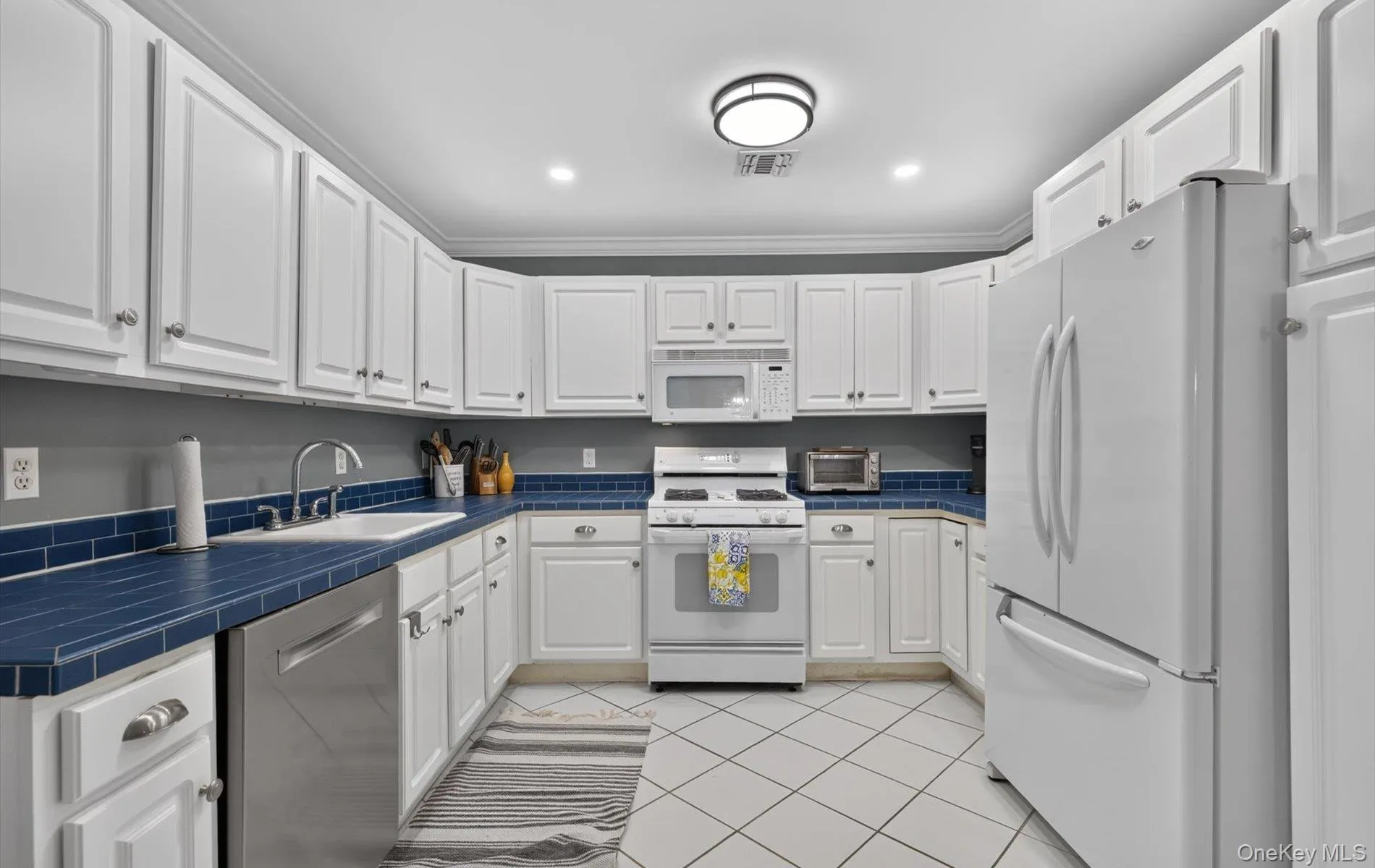5 Monitor Road, Smithtown, NY, 2 Bedrooms Bedrooms, 5 Rooms Rooms,2 BathroomsBathrooms,Residential,For Rent,Monitor,0,1047459 5 Monitor Road, Smithtown, NY, 2 Bedrooms Bedrooms, 5 Rooms Rooms,2 BathroomsBathrooms,Residential,For Rent,Monitor,0,1047459