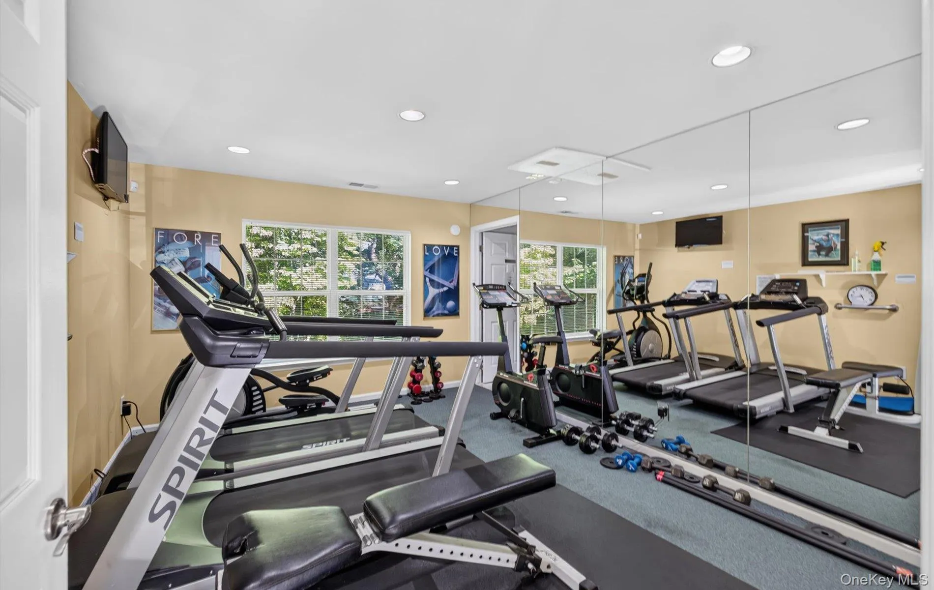 5 Monitor Road, Smithtown, NY, 2 Bedrooms Bedrooms, 5 Rooms Rooms,2 BathroomsBathrooms,Residential,For Rent,Monitor,0,1047459 5 Monitor Road, Smithtown, NY, 2 Bedrooms Bedrooms, 5 Rooms Rooms,2 BathroomsBathrooms,Residential,For Rent,Monitor,0,1047459