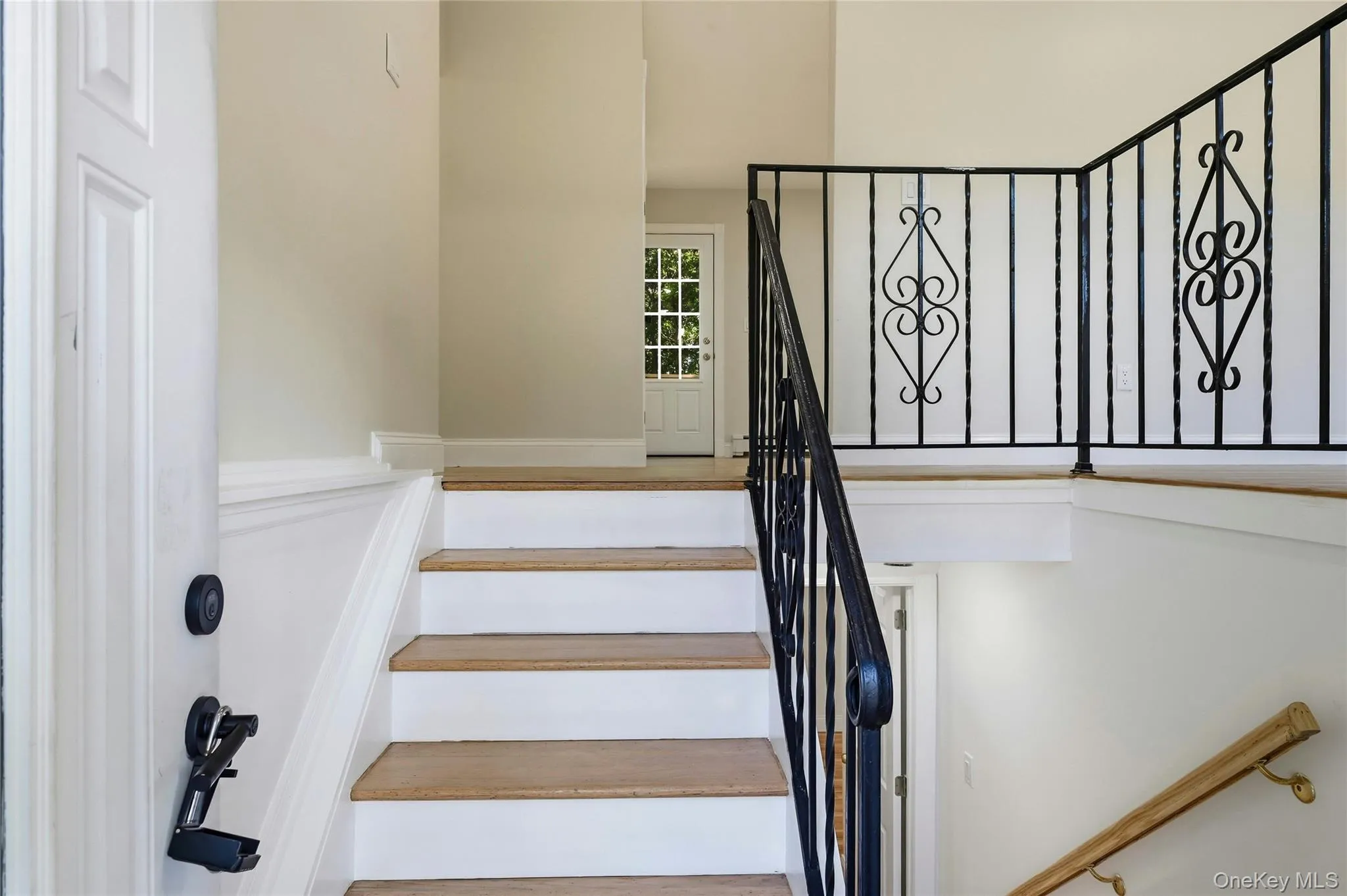 147 Pauls Path, Brookhaven, NY, 6 Bedrooms Bedrooms, 10 Rooms Rooms,2 BathroomsBathrooms,Residential,For Rent,Pauls,0,1047460 147 Pauls Path, Brookhaven, NY, 6 Bedrooms Bedrooms, 10 Rooms Rooms,2 BathroomsBathrooms,Residential,For Rent,Pauls,0,1047460