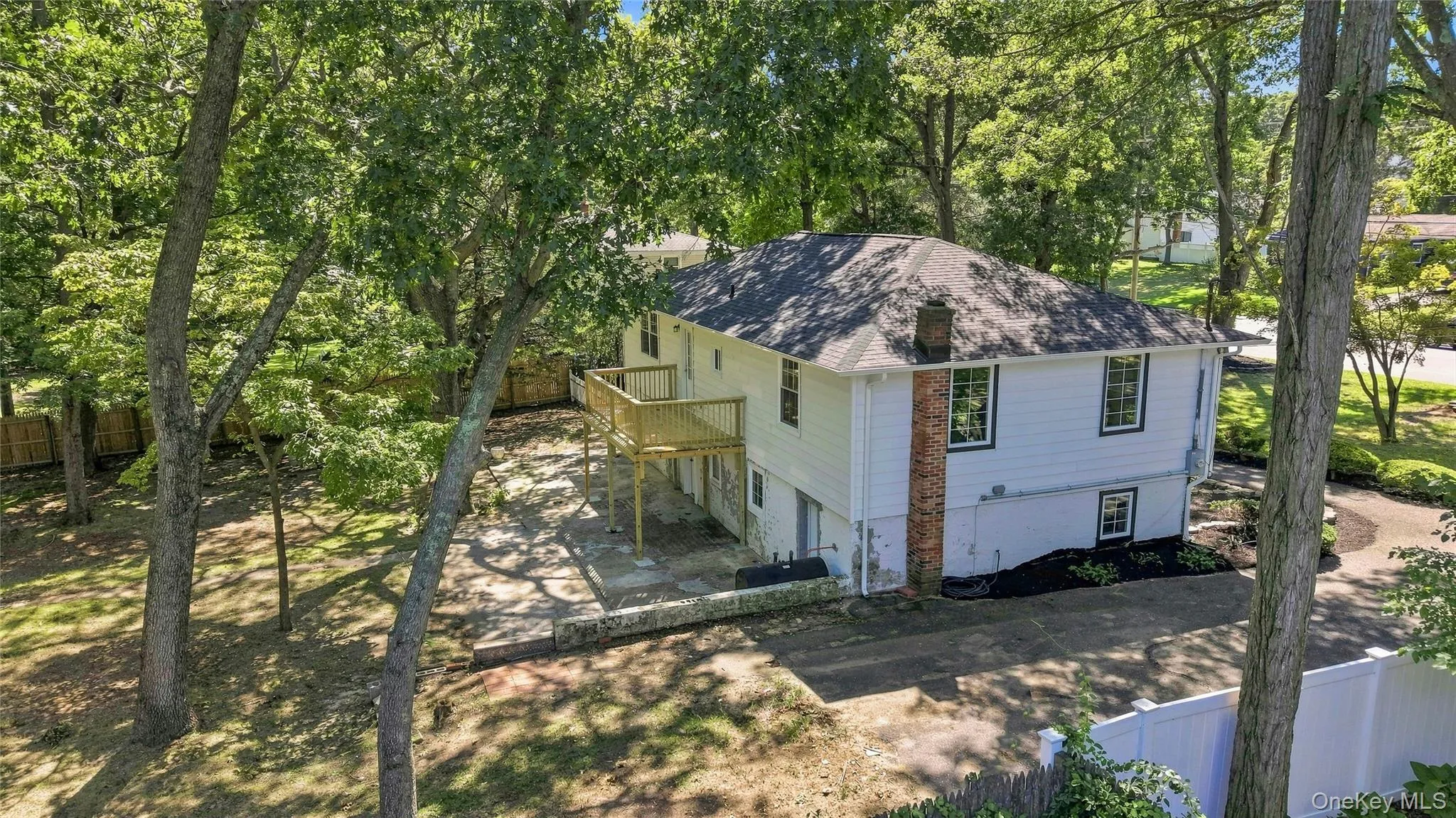 147 Pauls Path, Brookhaven, NY, 6 Bedrooms Bedrooms, 10 Rooms Rooms,2 BathroomsBathrooms,Residential,For Rent,Pauls,0,1047460 147 Pauls Path, Brookhaven, NY, 6 Bedrooms Bedrooms, 10 Rooms Rooms,2 BathroomsBathrooms,Residential,For Rent,Pauls,0,1047460