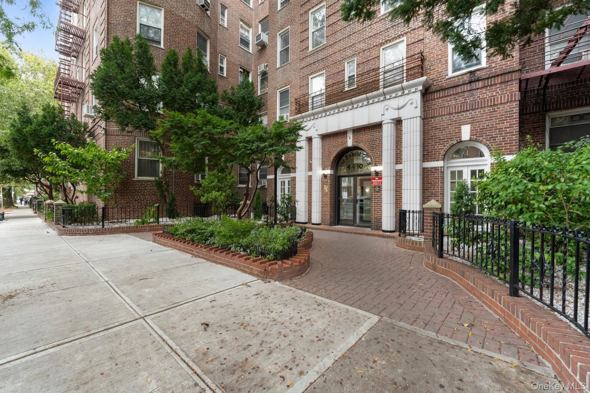 44-10 Ketcham Street, New York, NY, 1 Bedroom Bedrooms, 4 Rooms Rooms,1 BathroomBathrooms,Residential,For Rent,Ketcham,0,1047463 44-10 Ketcham Street, New York, NY, 1 Bedroom Bedrooms, 4 Rooms Rooms,1 BathroomBathrooms,Residential,For Rent,Ketcham,0,1047463
