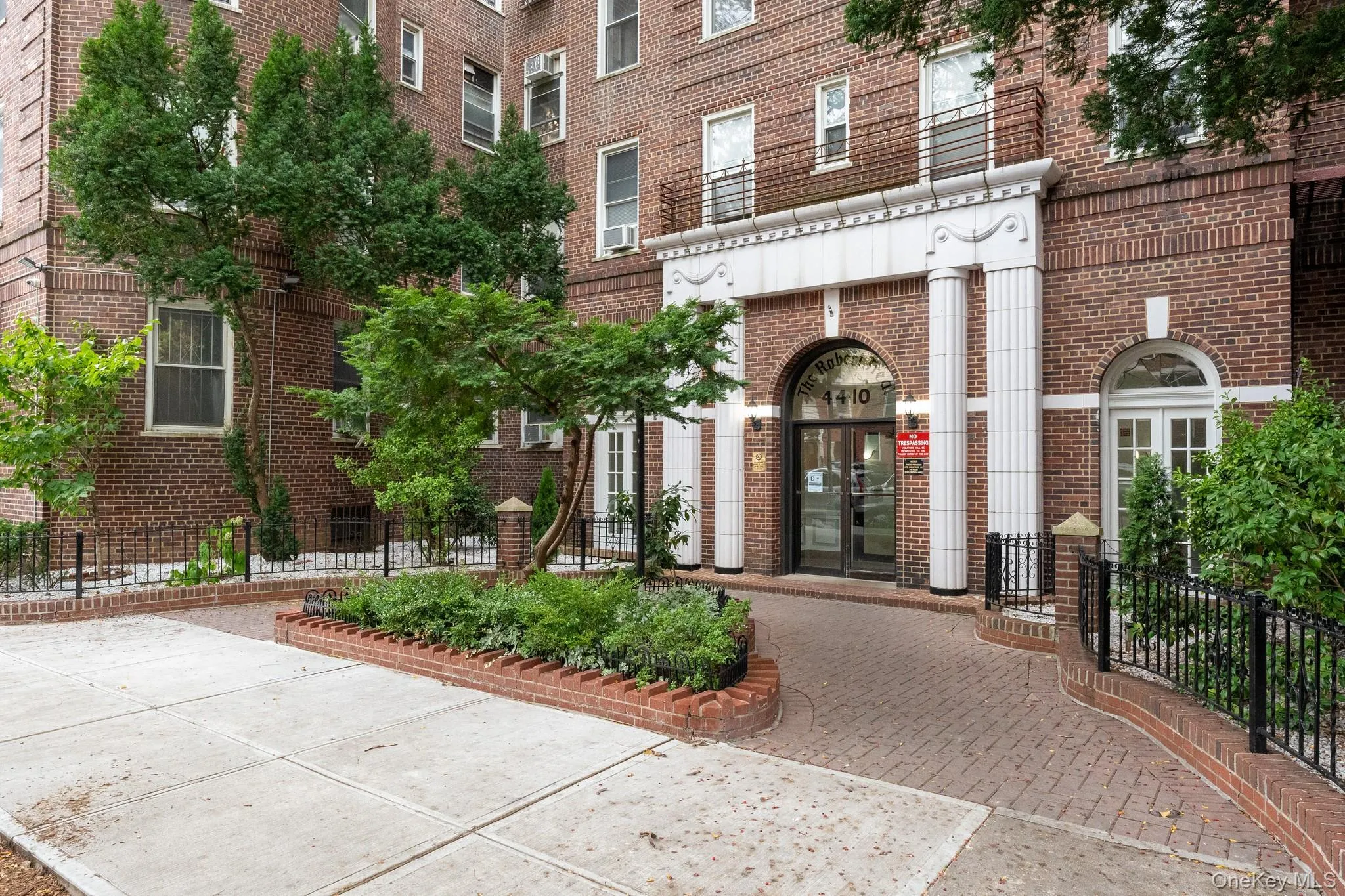 44-10 Ketcham Street, New York, NY, 1 Bedroom Bedrooms, 4 Rooms Rooms,1 BathroomBathrooms,Residential,For Rent,Ketcham,0,1047463 44-10 Ketcham Street, New York, NY, 1 Bedroom Bedrooms, 4 Rooms Rooms,1 BathroomBathrooms,Residential,For Rent,Ketcham,0,1047463