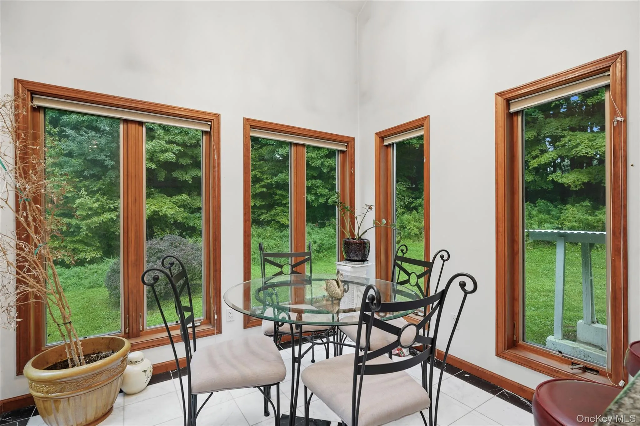 18 Bray Farm Lane, La Grange, NY, 4 Bedrooms Bedrooms, 13 Rooms Rooms,2 BathroomsBathrooms,Residential,For Rent,Bray Farm,0,1047464 18 Bray Farm Lane, La Grange, NY, 4 Bedrooms Bedrooms, 13 Rooms Rooms,2 BathroomsBathrooms,Residential,For Rent,Bray Farm,0,1047464