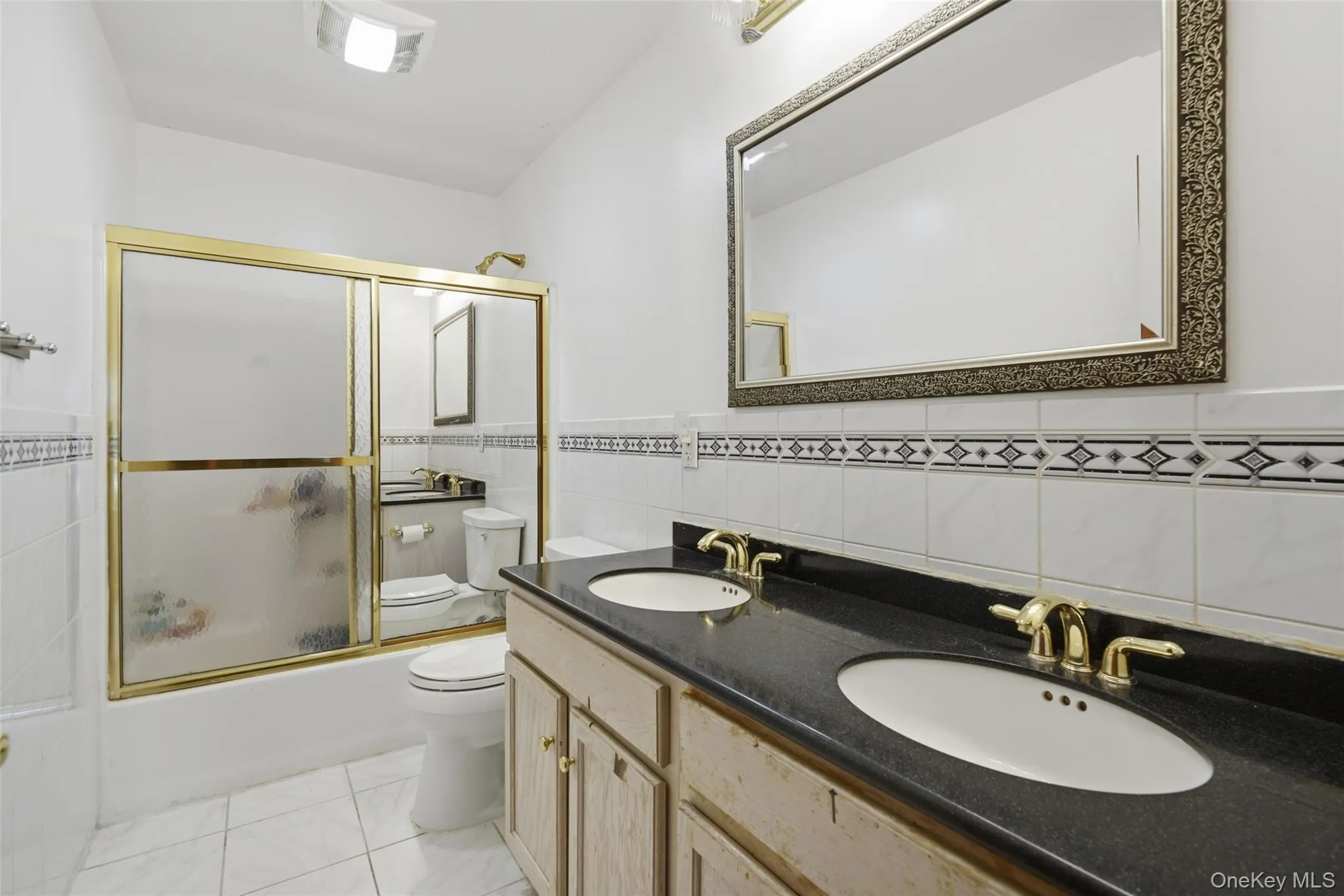 18 Bray Farm Lane, La Grange, NY, 4 Bedrooms Bedrooms, 13 Rooms Rooms,2 BathroomsBathrooms,Residential,For Rent,Bray Farm,0,1047464 18 Bray Farm Lane, La Grange, NY, 4 Bedrooms Bedrooms, 13 Rooms Rooms,2 BathroomsBathrooms,Residential,For Rent,Bray Farm,0,1047464
