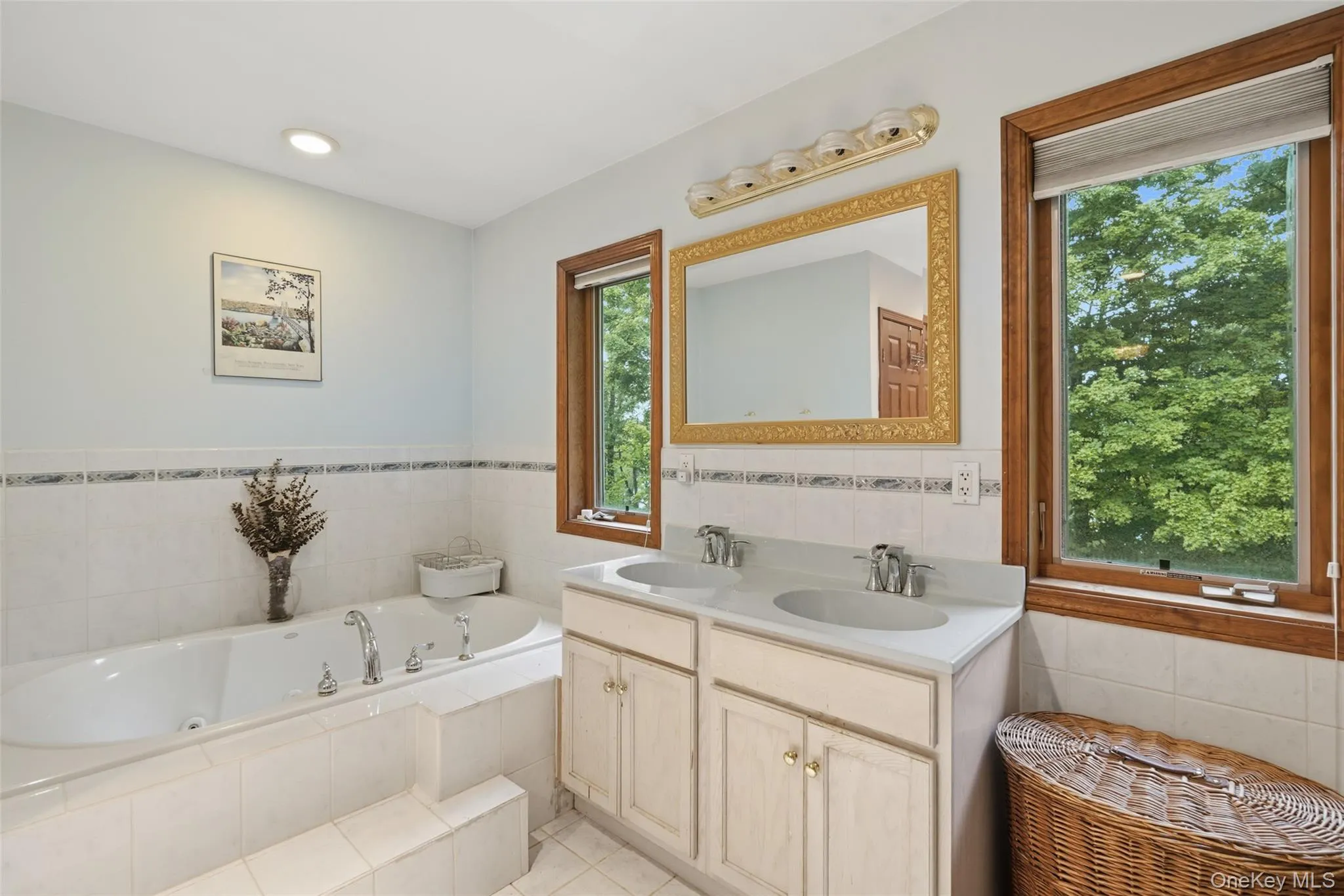 18 Bray Farm Lane, La Grange, NY, 4 Bedrooms Bedrooms, 13 Rooms Rooms,2 BathroomsBathrooms,Residential,For Rent,Bray Farm,0,1047464 18 Bray Farm Lane, La Grange, NY, 4 Bedrooms Bedrooms, 13 Rooms Rooms,2 BathroomsBathrooms,Residential,For Rent,Bray Farm,0,1047464