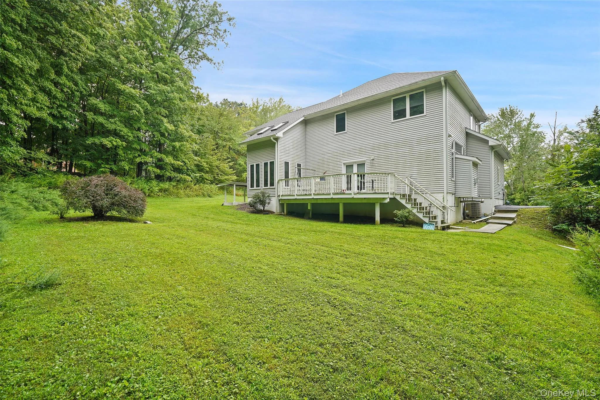 18 Bray Farm Lane, La Grange, NY, 4 Bedrooms Bedrooms, 13 Rooms Rooms,2 BathroomsBathrooms,Residential,For Rent,Bray Farm,0,1047464 18 Bray Farm Lane, La Grange, NY, 4 Bedrooms Bedrooms, 13 Rooms Rooms,2 BathroomsBathrooms,Residential,For Rent,Bray Farm,0,1047464