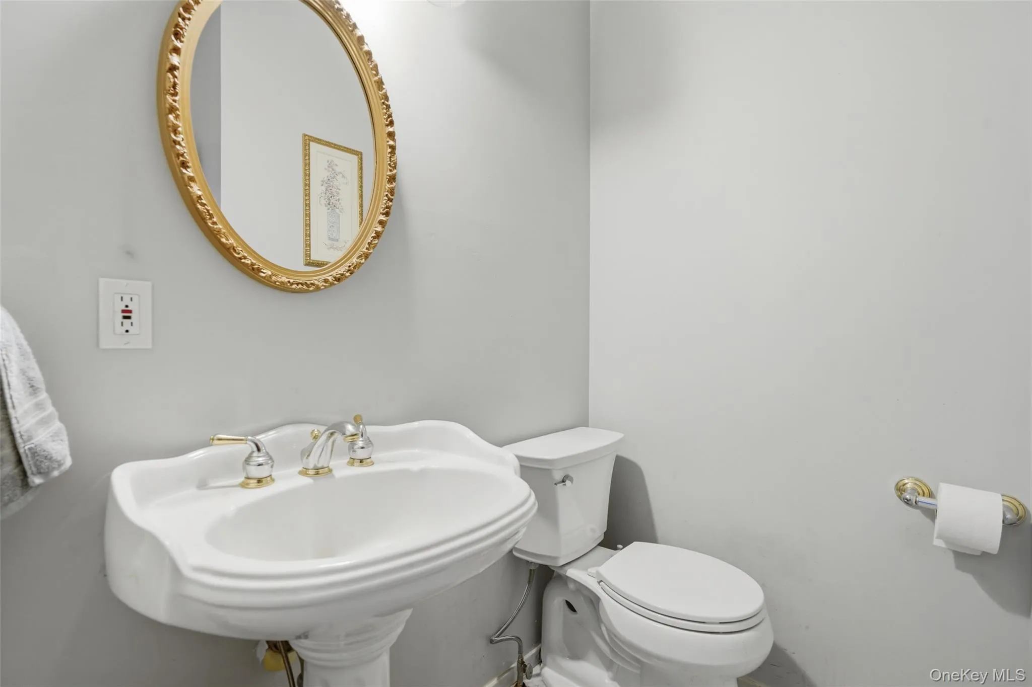 18 Bray Farm Lane, La Grange, NY, 4 Bedrooms Bedrooms, 13 Rooms Rooms,2 BathroomsBathrooms,Residential,For Rent,Bray Farm,0,1047464 18 Bray Farm Lane, La Grange, NY, 4 Bedrooms Bedrooms, 13 Rooms Rooms,2 BathroomsBathrooms,Residential,For Rent,Bray Farm,0,1047464