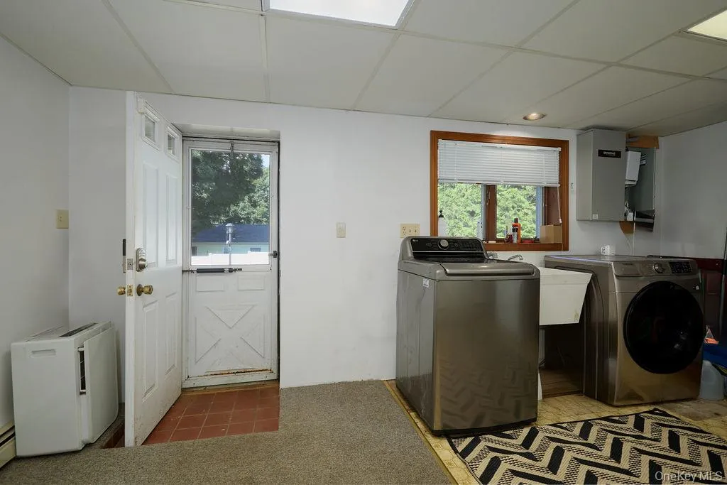 7 Pine Road, Southeast, NY, 3 Bedrooms Bedrooms, 9 Rooms Rooms,2 BathroomsBathrooms,Residential,For Rent,Pine,0,1047465 7 Pine Road, Southeast, NY, 3 Bedrooms Bedrooms, 9 Rooms Rooms,2 BathroomsBathrooms,Residential,For Rent,Pine,0,1047465