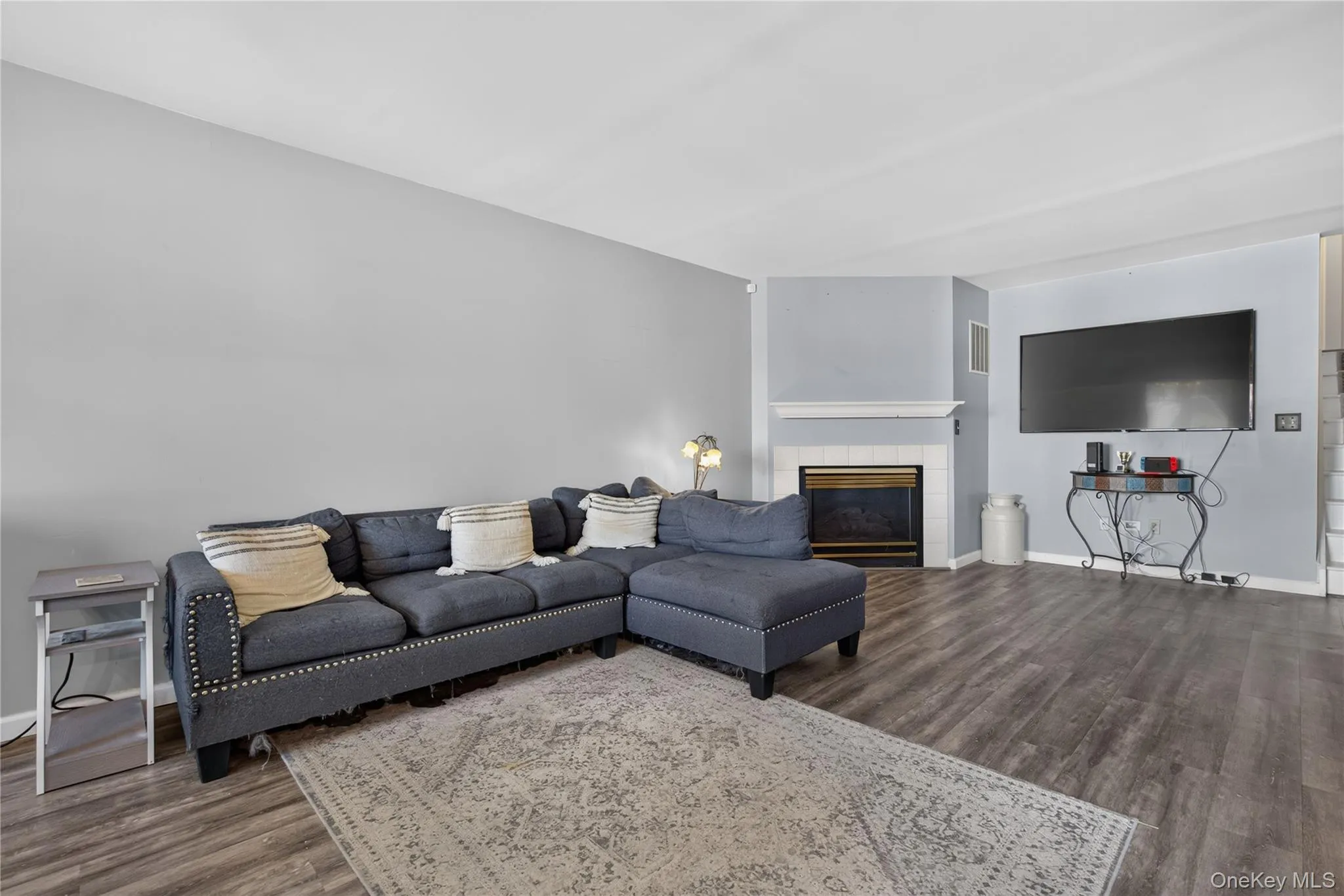 42 Natale Court, Monroe, NY, 3 Bedrooms Bedrooms, 6 Rooms Rooms,2 BathroomsBathrooms,Residential,For Rent,Natale,0,1047470 42 Natale Court, Monroe, NY, 3 Bedrooms Bedrooms, 6 Rooms Rooms,2 BathroomsBathrooms,Residential,For Rent,Natale,0,1047470