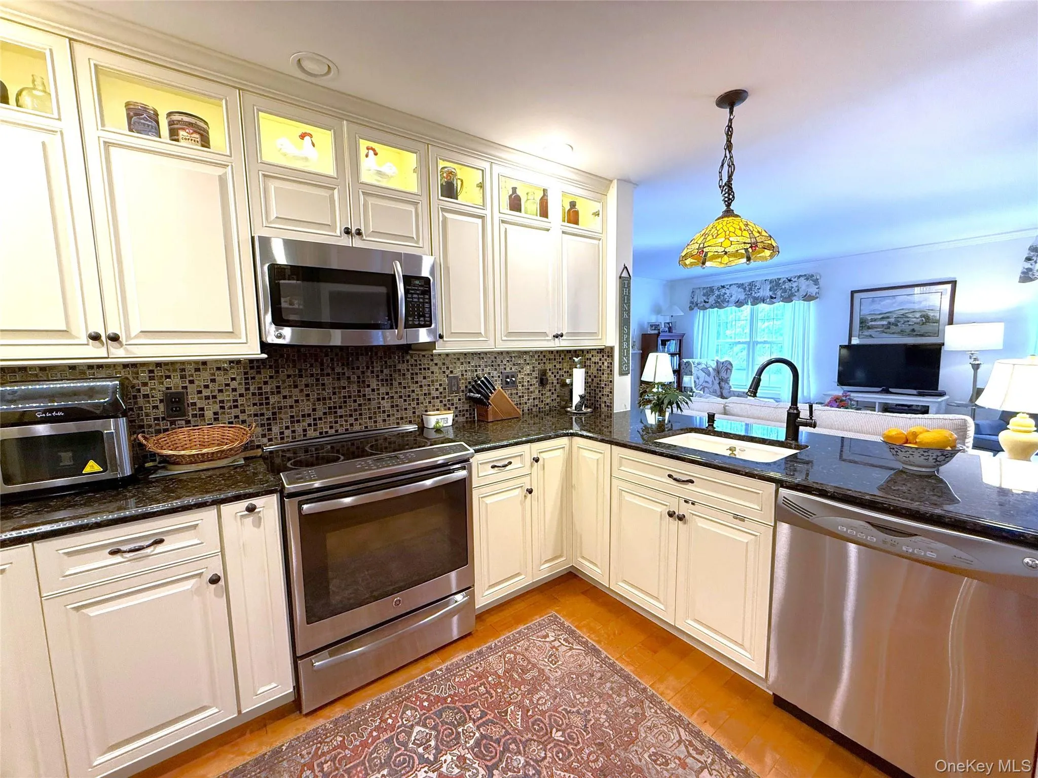 41 Deer Trail, Pawling, NY, 3 Bedrooms Bedrooms, 8 Rooms Rooms,2 BathroomsBathrooms,Residential,For Rent,Deer,0,1047471 41 Deer Trail, Pawling, NY, 3 Bedrooms Bedrooms, 8 Rooms Rooms,2 BathroomsBathrooms,Residential,For Rent,Deer,0,1047471