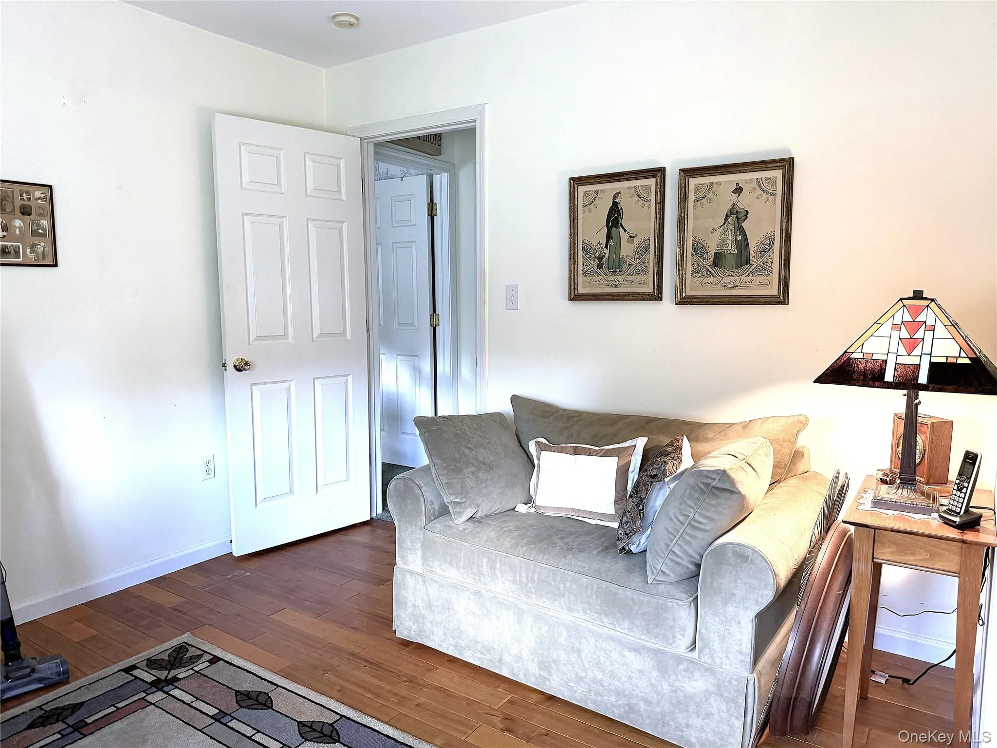 2ND FLOOR HOME OFFICE OR GUEST ROOM 2ND FLOOR HOME OFFICE OR GUEST ROOM