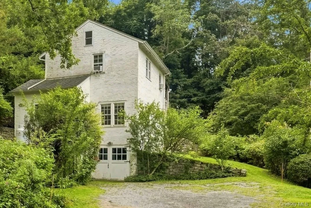 185 Old West Point Road, Philipstown, NY, 3 Bedrooms Bedrooms, 5 Rooms Rooms,1 BathroomBathrooms,Residential,For Rent,Old West Point,0,1047475 185 Old West Point Road, Philipstown, NY, 3 Bedrooms Bedrooms, 5 Rooms Rooms,1 BathroomBathrooms,Residential,For Rent,Old West Point,0,1047475