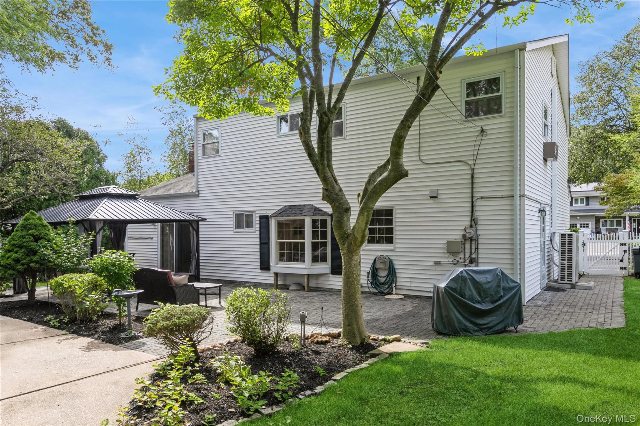 22 Sheryl Crescent, Smithtown, NY, 4 Bedrooms Bedrooms, 8 Rooms Rooms,2 BathroomsBathrooms,Residential,For Rent,Sheryl,0,1047477 22 Sheryl Crescent, Smithtown, NY, 4 Bedrooms Bedrooms, 8 Rooms Rooms,2 BathroomsBathrooms,Residential,For Rent,Sheryl,0,1047477