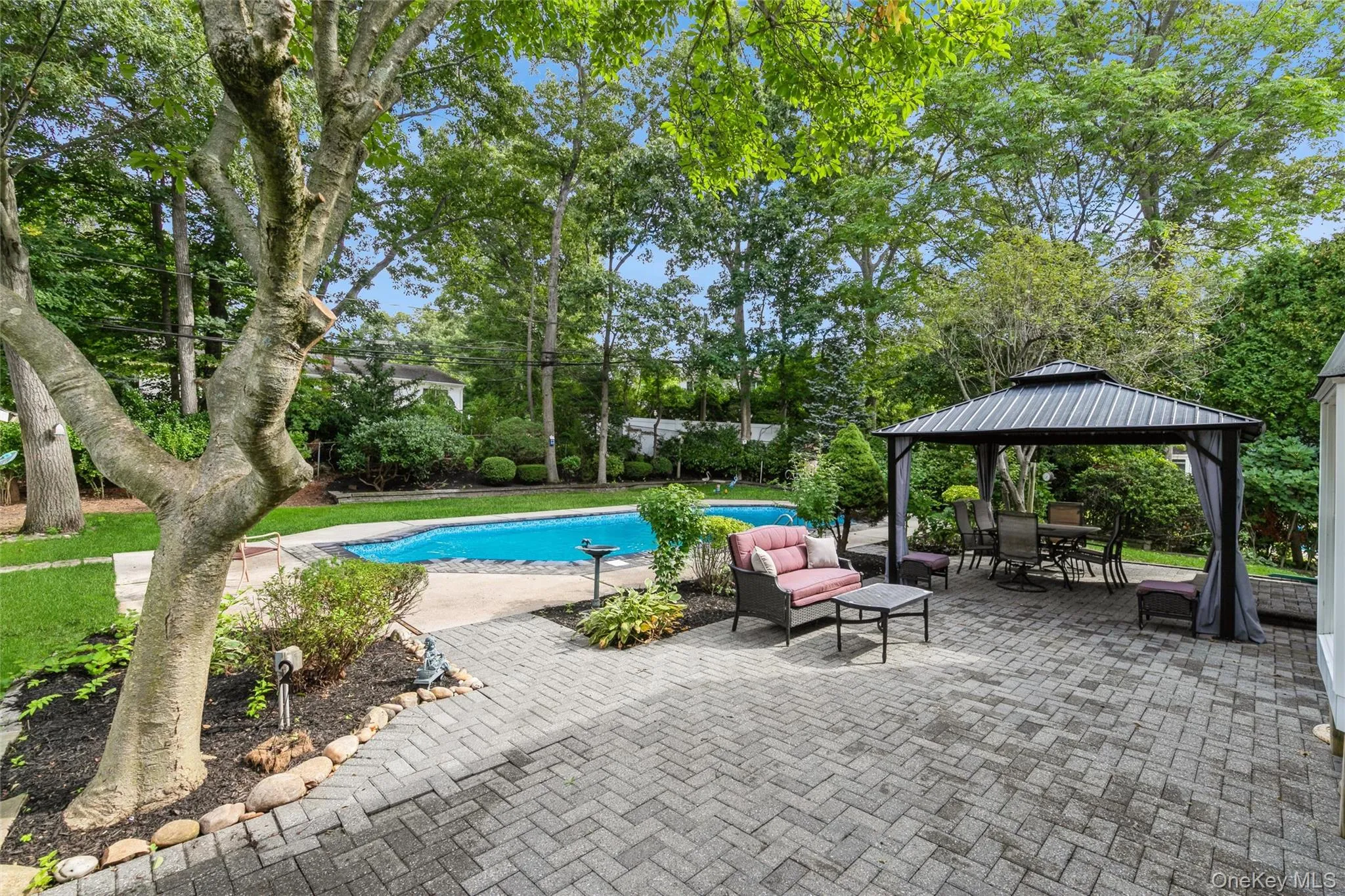22 Sheryl Crescent, Smithtown, NY, 4 Bedrooms Bedrooms, 8 Rooms Rooms,2 BathroomsBathrooms,Residential,For Rent,Sheryl,0,1047477 22 Sheryl Crescent, Smithtown, NY, 4 Bedrooms Bedrooms, 8 Rooms Rooms,2 BathroomsBathrooms,Residential,For Rent,Sheryl,0,1047477