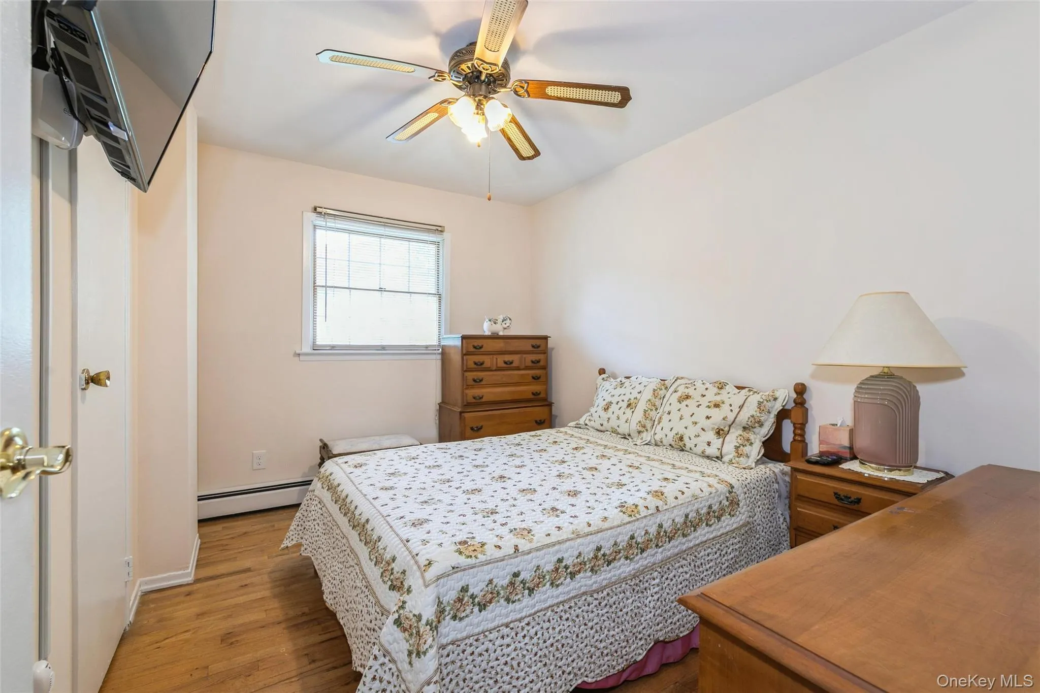22 Sheryl Crescent, Smithtown, NY, 4 Bedrooms Bedrooms, 8 Rooms Rooms,2 BathroomsBathrooms,Residential,For Rent,Sheryl,0,1047477 22 Sheryl Crescent, Smithtown, NY, 4 Bedrooms Bedrooms, 8 Rooms Rooms,2 BathroomsBathrooms,Residential,For Rent,Sheryl,0,1047477