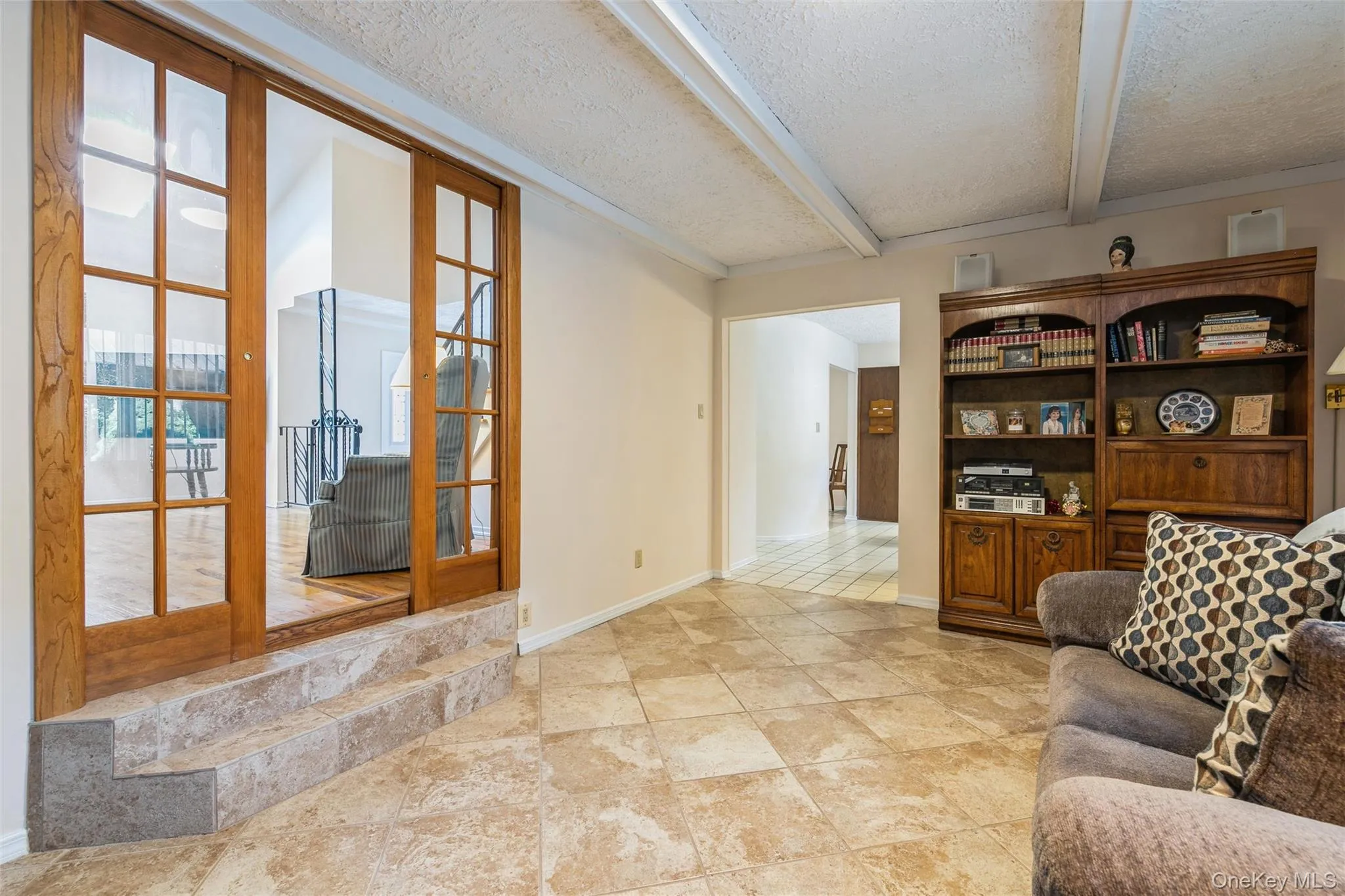 22 Sheryl Crescent, Smithtown, NY, 4 Bedrooms Bedrooms, 8 Rooms Rooms,2 BathroomsBathrooms,Residential,For Rent,Sheryl,0,1047477 22 Sheryl Crescent, Smithtown, NY, 4 Bedrooms Bedrooms, 8 Rooms Rooms,2 BathroomsBathrooms,Residential,For Rent,Sheryl,0,1047477