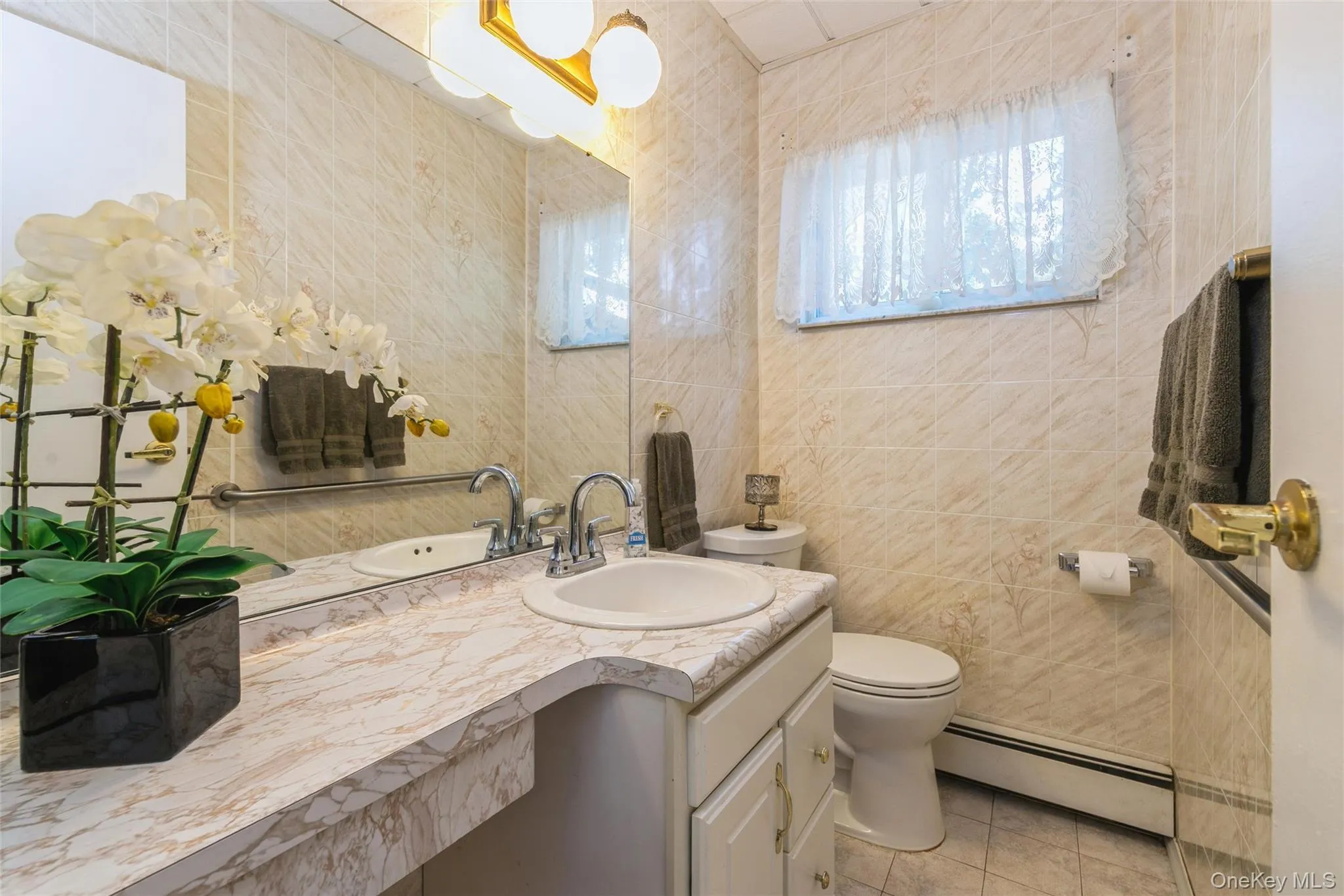 22 Sheryl Crescent, Smithtown, NY, 4 Bedrooms Bedrooms, 8 Rooms Rooms,2 BathroomsBathrooms,Residential,For Rent,Sheryl,0,1047477 22 Sheryl Crescent, Smithtown, NY, 4 Bedrooms Bedrooms, 8 Rooms Rooms,2 BathroomsBathrooms,Residential,For Rent,Sheryl,0,1047477