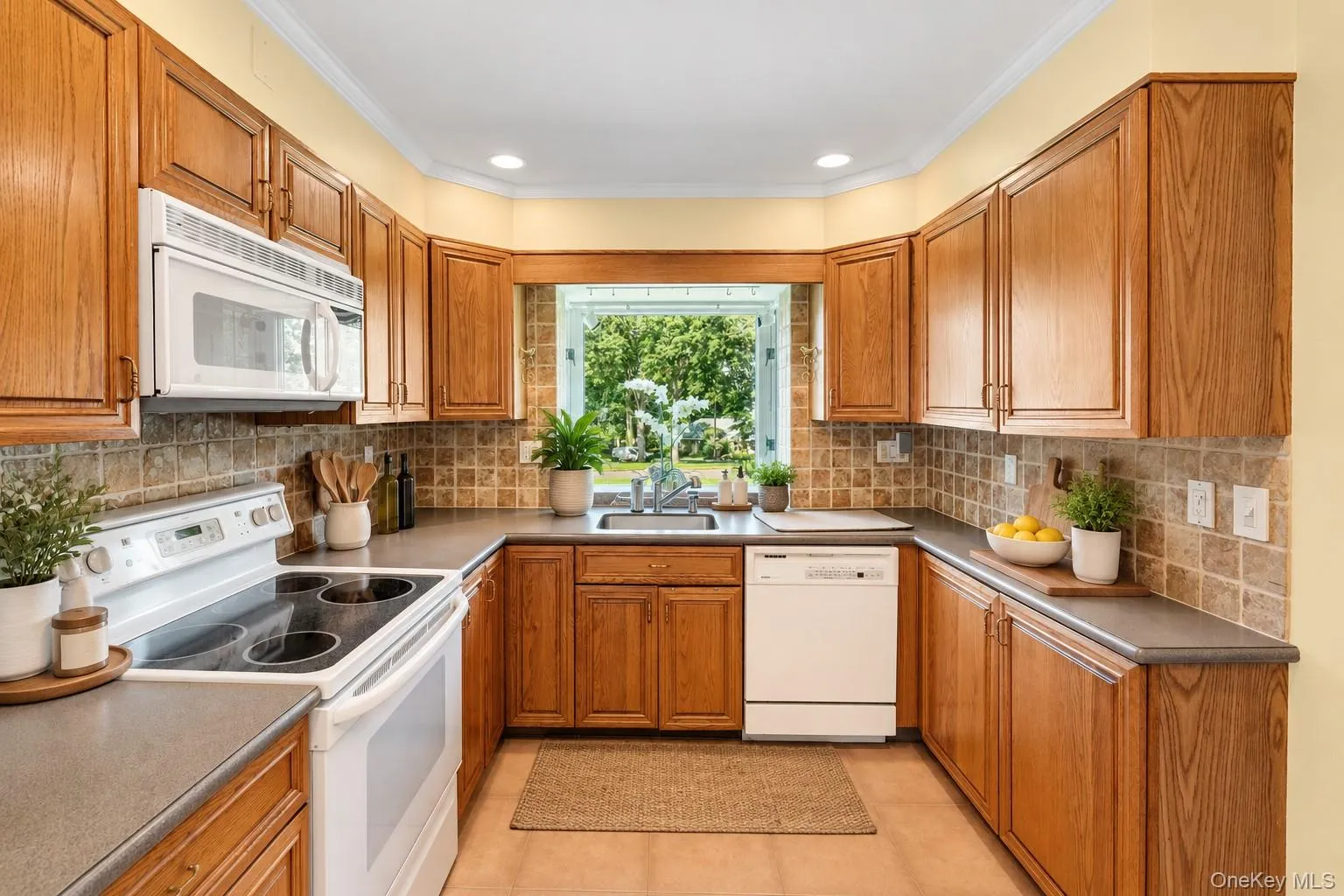 90 Palisade Avenue, Greenburgh, NY, 4 Bedrooms Bedrooms, 8 Rooms Rooms,2 BathroomsBathrooms,Residential,For Rent,Palisade,0,1047478 90 Palisade Avenue, Greenburgh, NY, 4 Bedrooms Bedrooms, 8 Rooms Rooms,2 BathroomsBathrooms,Residential,For Rent,Palisade,0,1047478