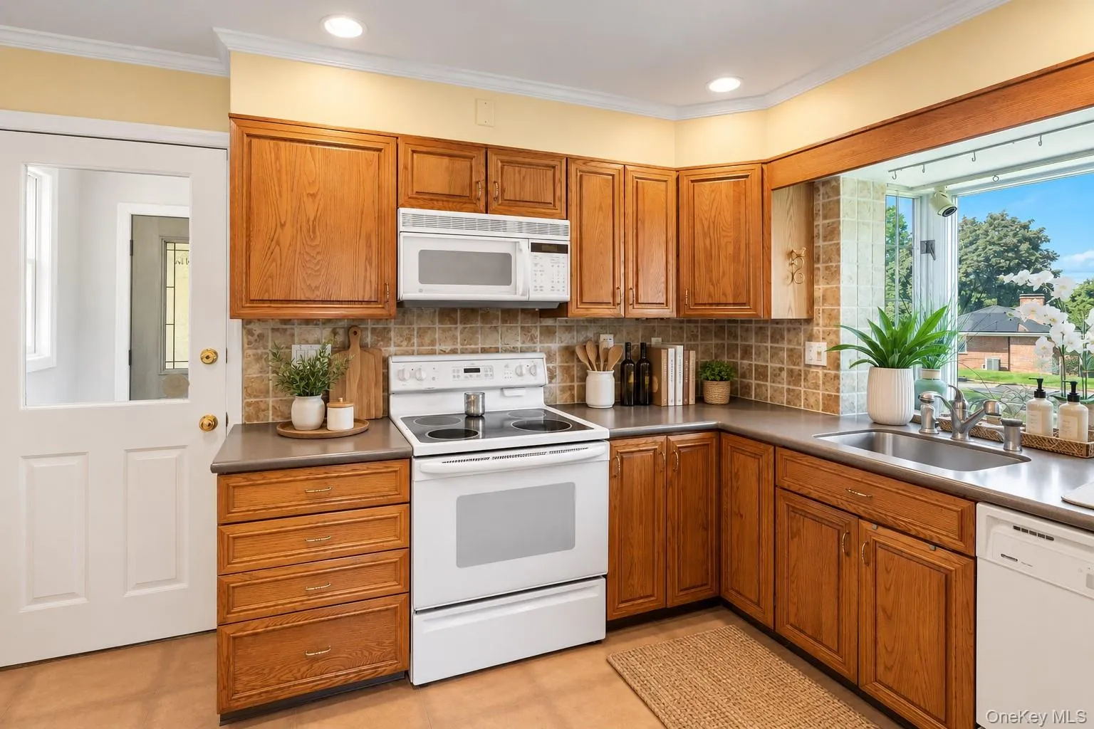 90 Palisade Avenue, Greenburgh, NY, 4 Bedrooms Bedrooms, 8 Rooms Rooms,2 BathroomsBathrooms,Residential,For Rent,Palisade,0,1047478 90 Palisade Avenue, Greenburgh, NY, 4 Bedrooms Bedrooms, 8 Rooms Rooms,2 BathroomsBathrooms,Residential,For Rent,Palisade,0,1047478