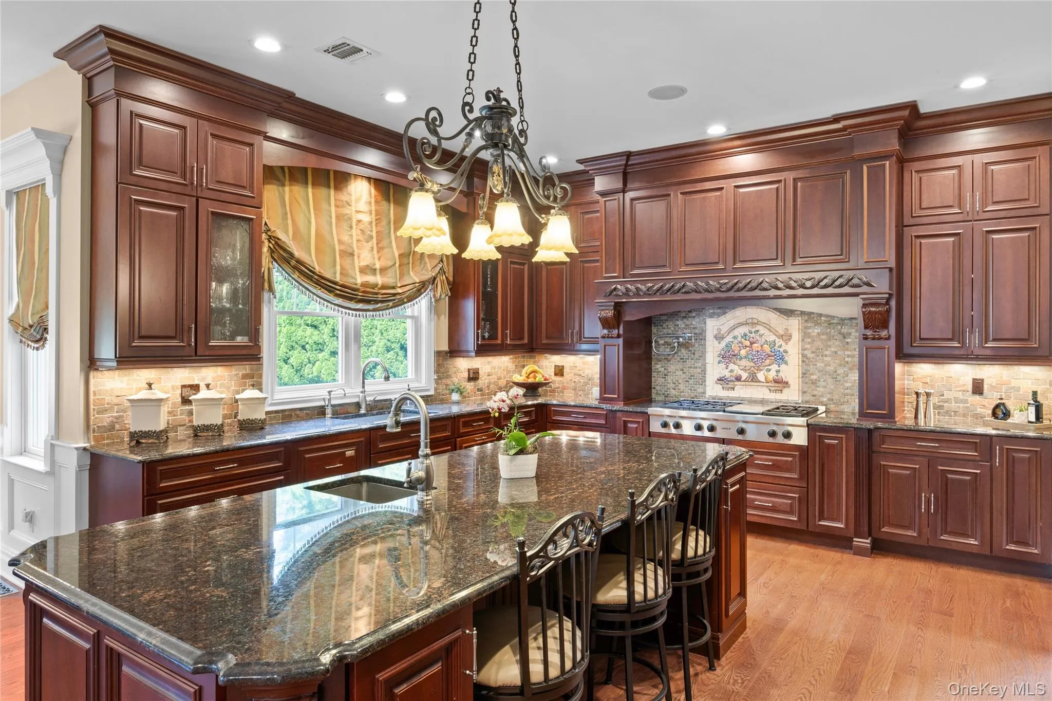 10 Meadow Glen Road, Smithtown, NY, 5 Bedrooms Bedrooms, 13 Rooms Rooms,5 BathroomsBathrooms,Residential,For Rent,Meadow Glen,0,1047481 10 Meadow Glen Road, Smithtown, NY, 5 Bedrooms Bedrooms, 13 Rooms Rooms,5 BathroomsBathrooms,Residential,For Rent,Meadow Glen,0,1047481
