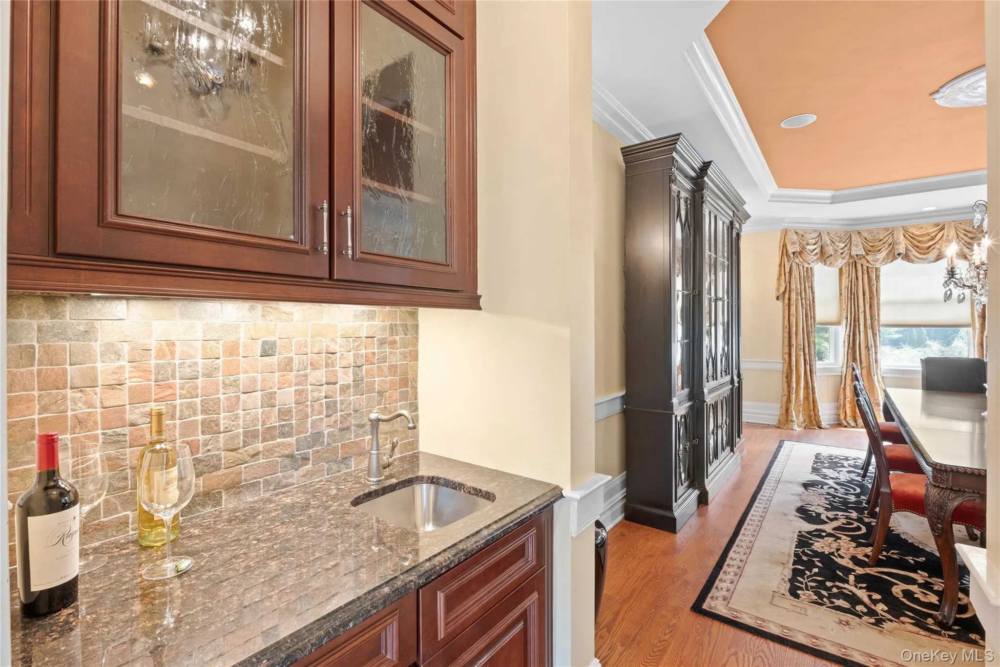 10 Meadow Glen Road, Smithtown, NY, 5 Bedrooms Bedrooms, 13 Rooms Rooms,5 BathroomsBathrooms,Residential,For Rent,Meadow Glen,0,1047481 10 Meadow Glen Road, Smithtown, NY, 5 Bedrooms Bedrooms, 13 Rooms Rooms,5 BathroomsBathrooms,Residential,For Rent,Meadow Glen,0,1047481