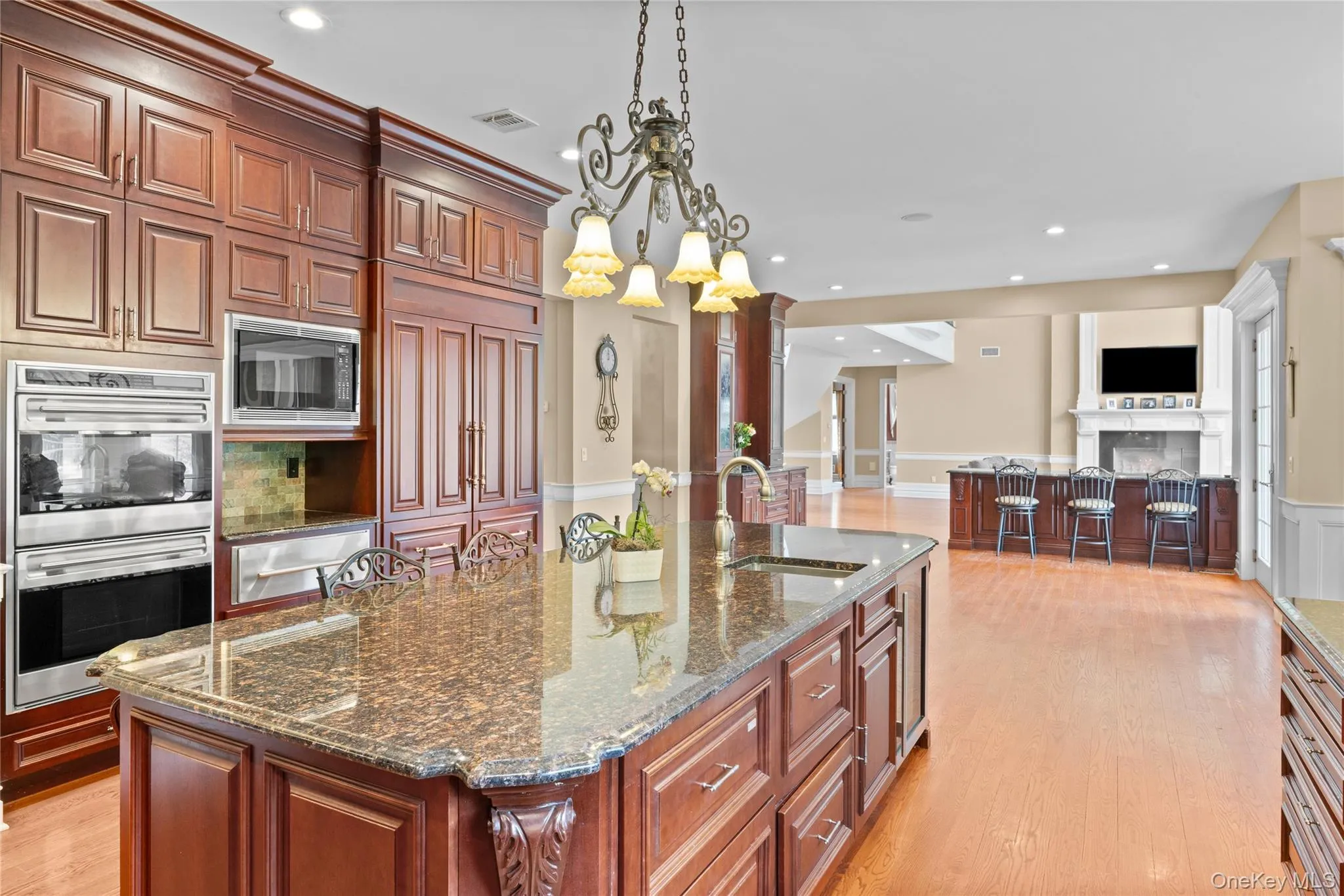 10 Meadow Glen Road, Smithtown, NY, 5 Bedrooms Bedrooms, 13 Rooms Rooms,5 BathroomsBathrooms,Residential,For Rent,Meadow Glen,0,1047481 10 Meadow Glen Road, Smithtown, NY, 5 Bedrooms Bedrooms, 13 Rooms Rooms,5 BathroomsBathrooms,Residential,For Rent,Meadow Glen,0,1047481